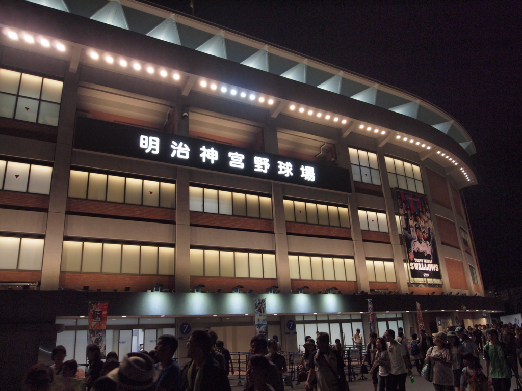 第一回プロ野球観戦＠神宮球場⚾
