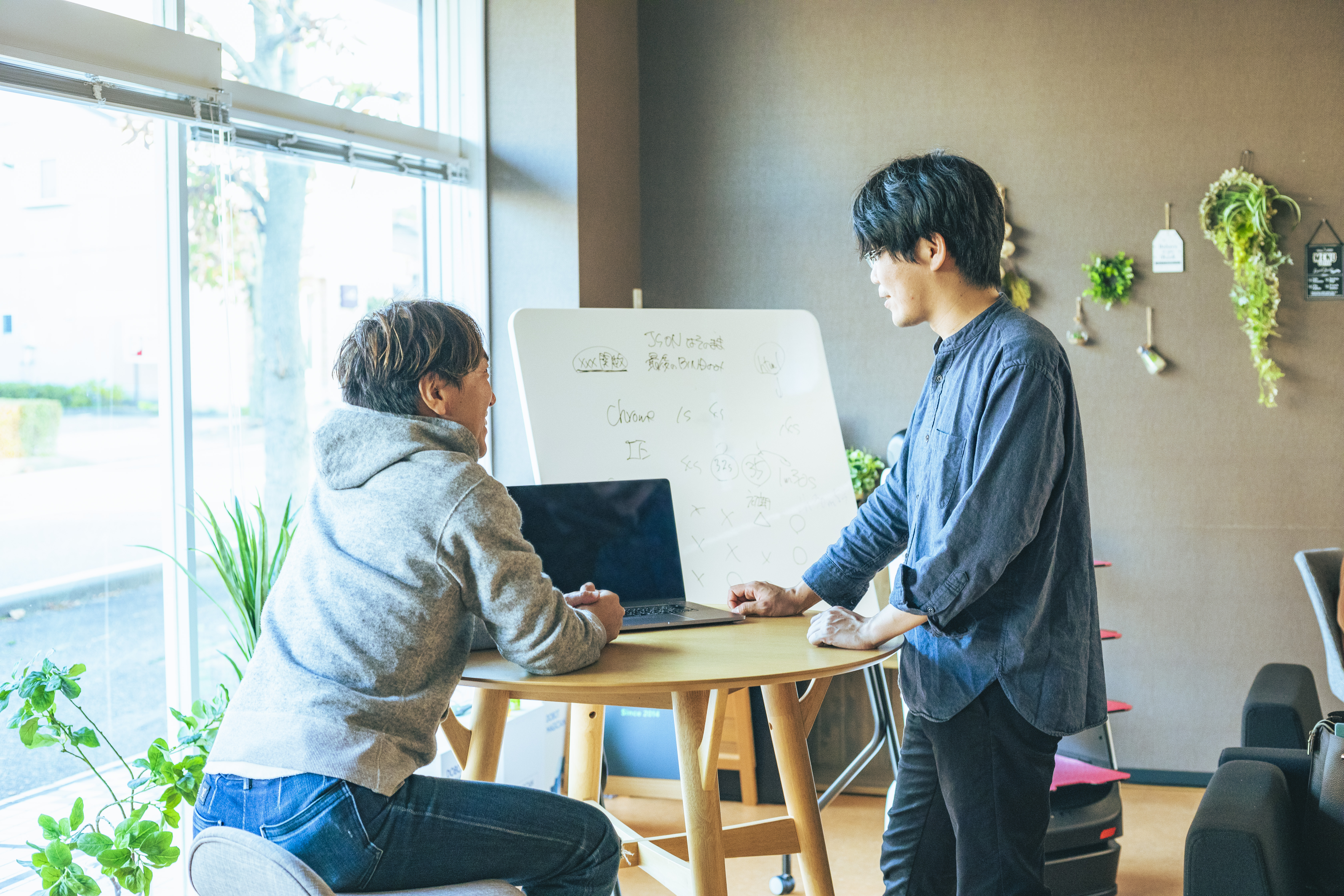 デキる人ほど、喋る。「エンジニア＝会話をしない」というイメージにちょっと物申します。