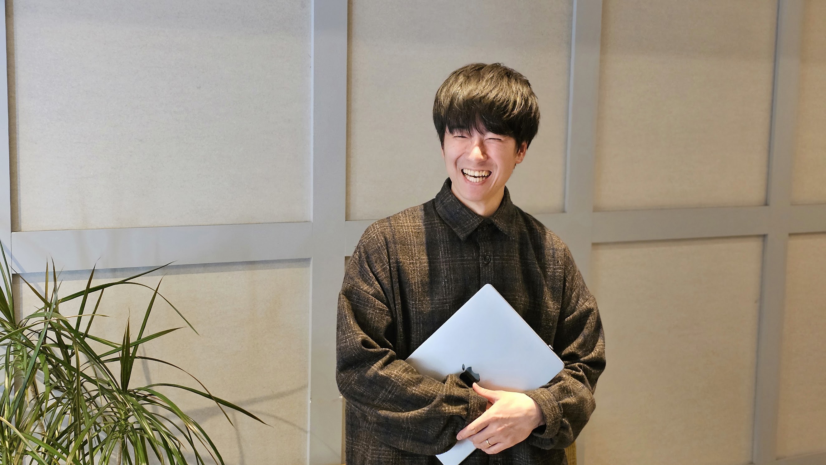 【凸撃！隣の開発事情！~ vol.1 ~ 】技術室長兼バックエンドエンジニアに聞く、mikanの魅力と開発のおもしろみ