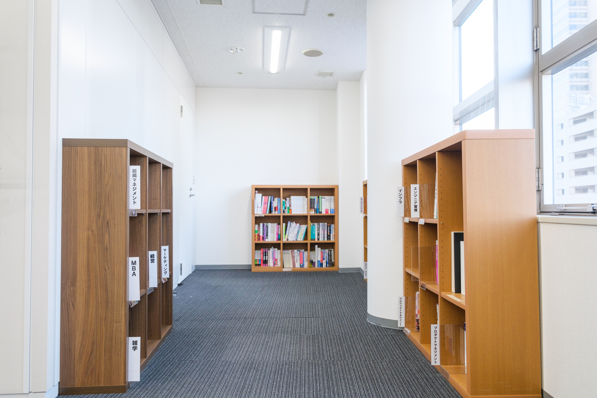 先輩社員にインタビューで聞く「FLINTERS BASE」での働き方：BIのスペシャリスト編