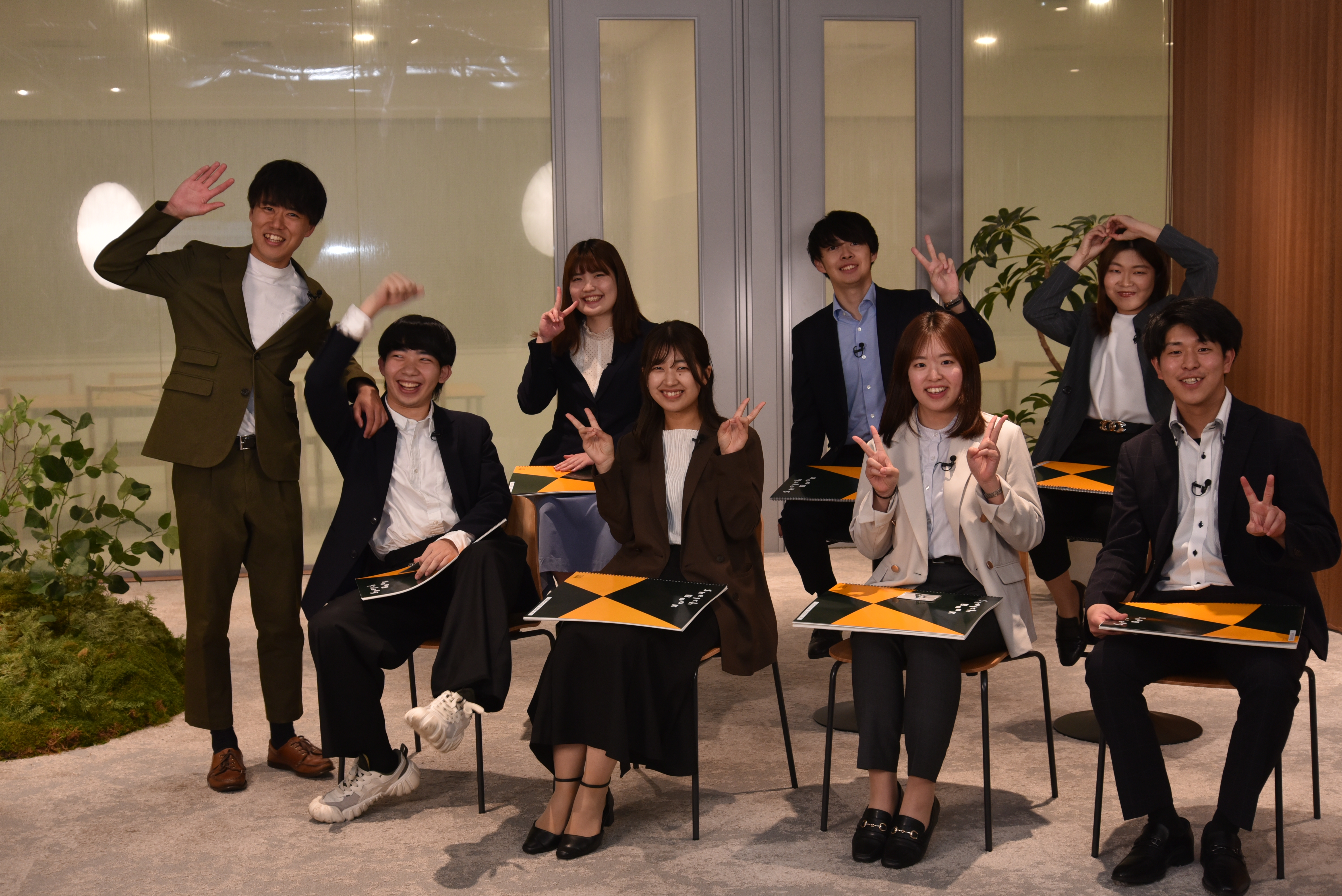 ＜アーカイブ配信＞新入社員によるオンライン座談会が無事終了しました！
