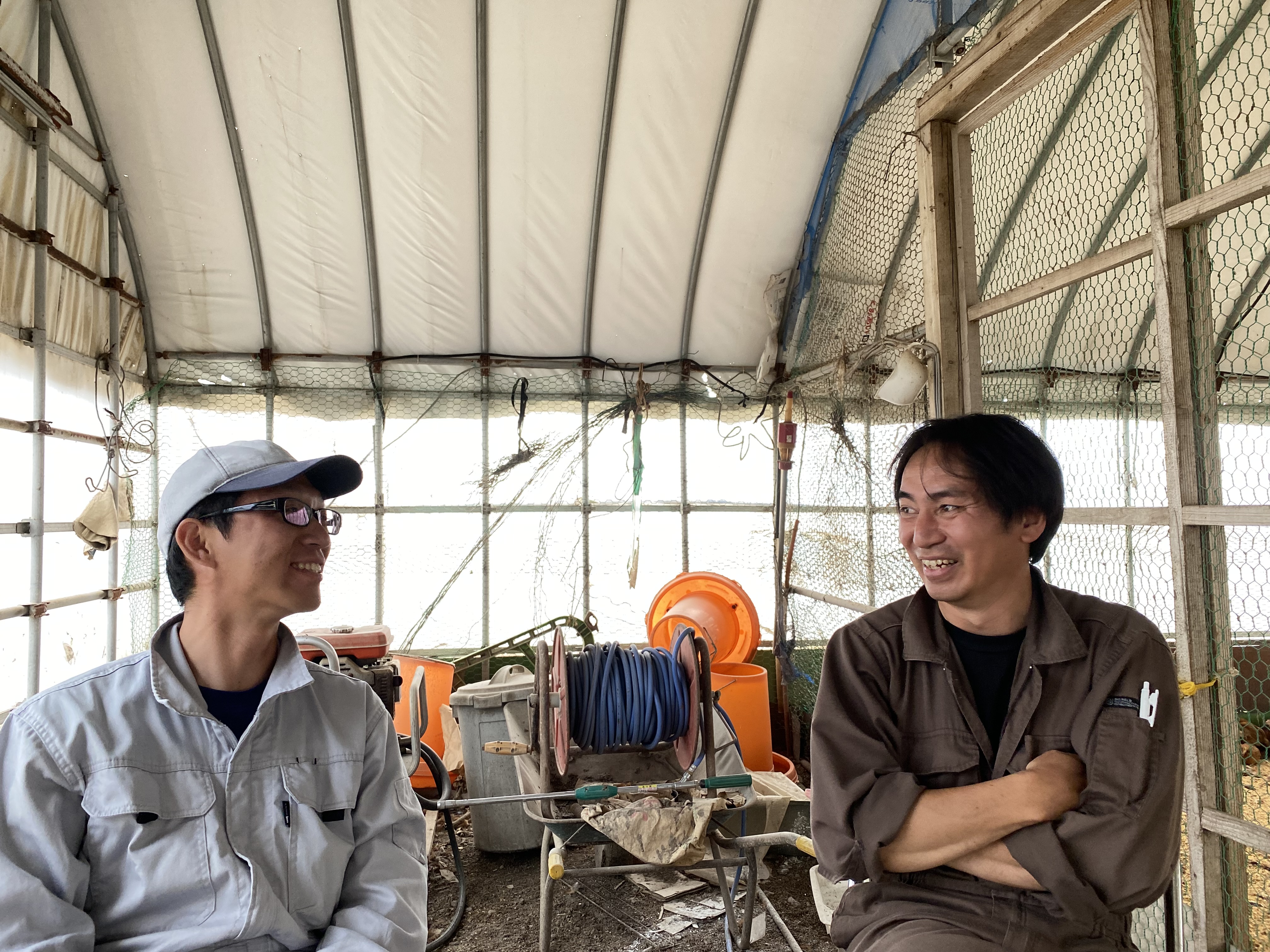 塾講師から比内地鶏農家へ。新たな挑戦を続ける髙村さんの物語。