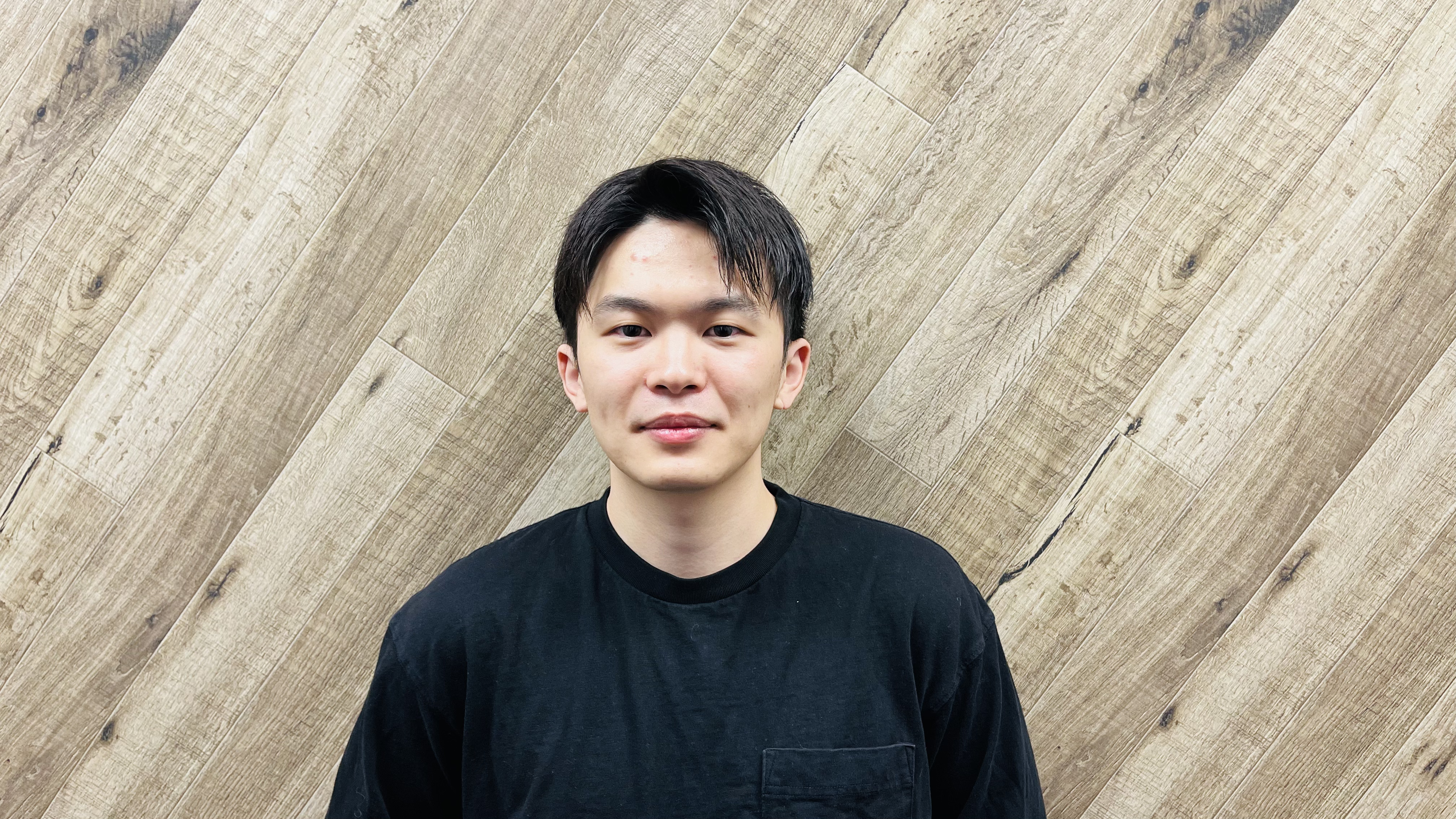 【社員インタビュー】"第二新卒でライブエストへジョイン！"「面談、面接の雰囲気は？」「どんなこと聞かれた？」「ライブエストを選んだ理由とは」