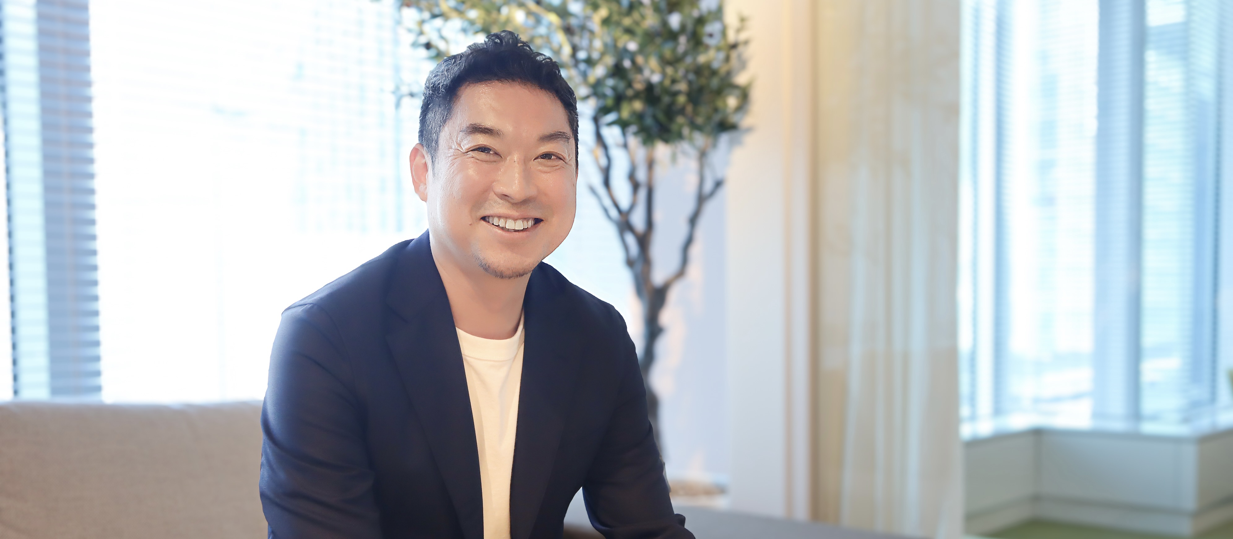 RevCommが顧客へ提供する「価値」とは。元ベネフィット・ワン海外統括 執行役員が語る、フィールドセールスのこれから。