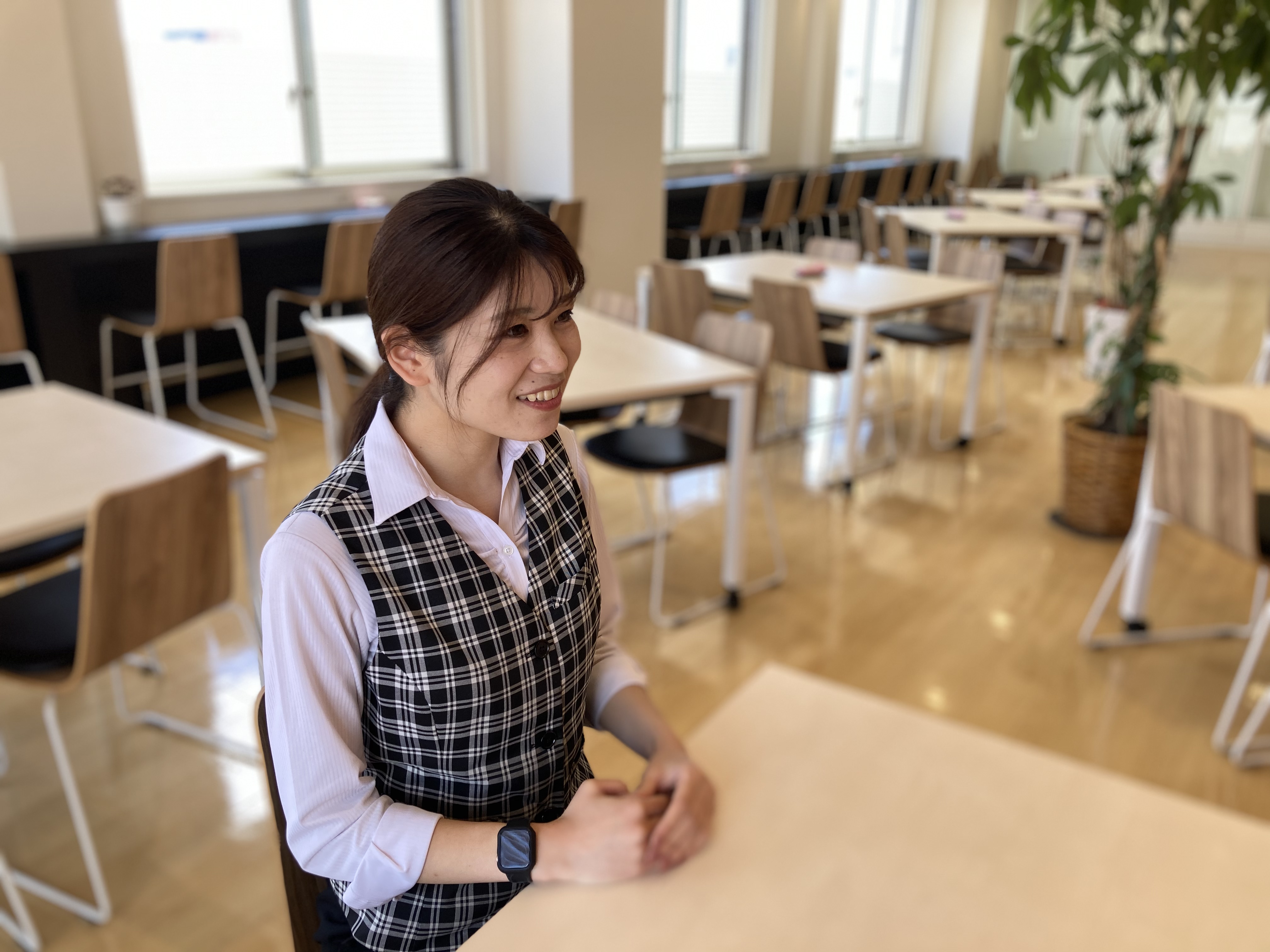 【社内インタビュー】総務・経理部　チームで仕事！影響を与えられる人材に！