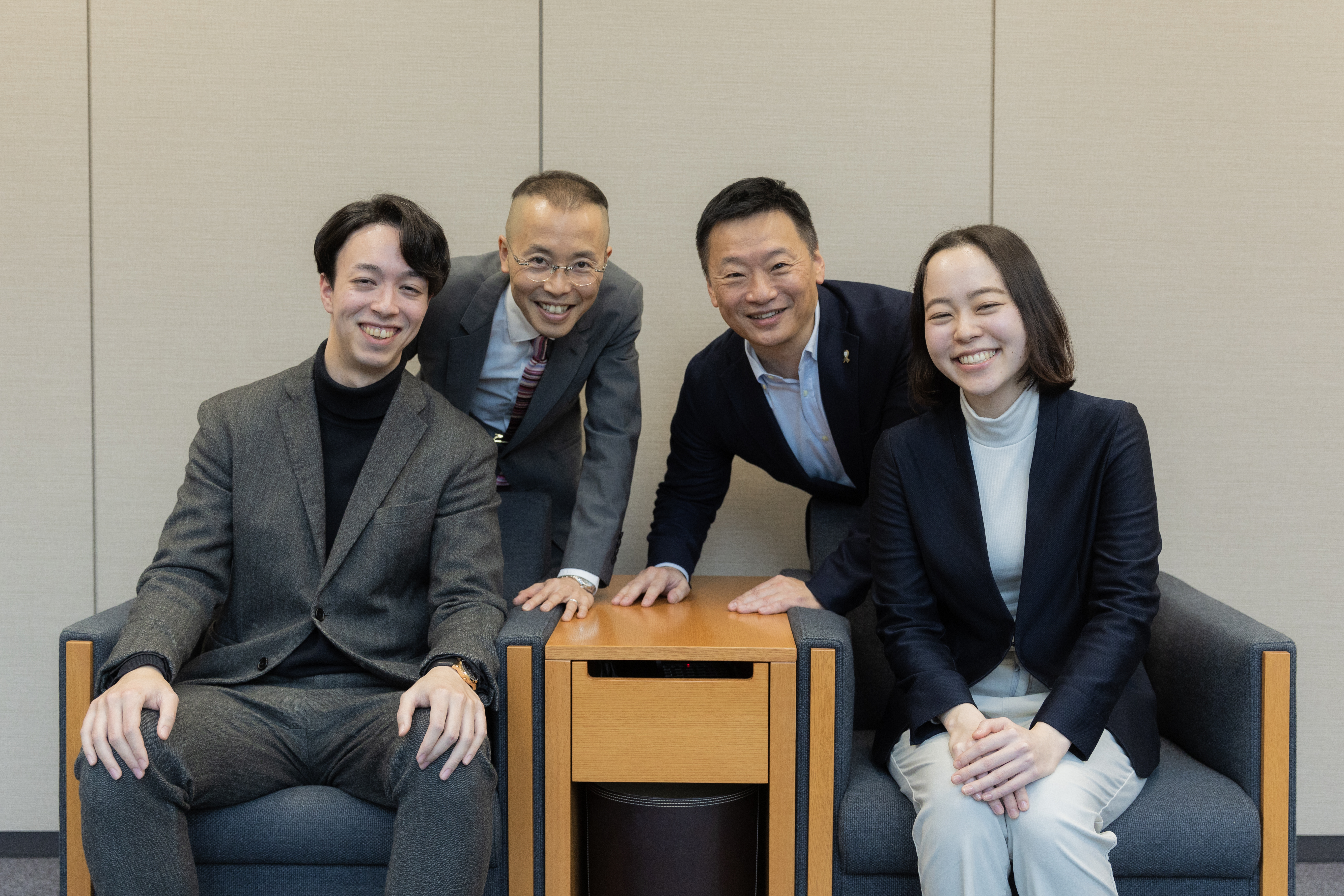 モチベーションは「周りの人」法人営業部門から役員直下部門へ大抜擢された新卒入社3年目社員へのインタビュー