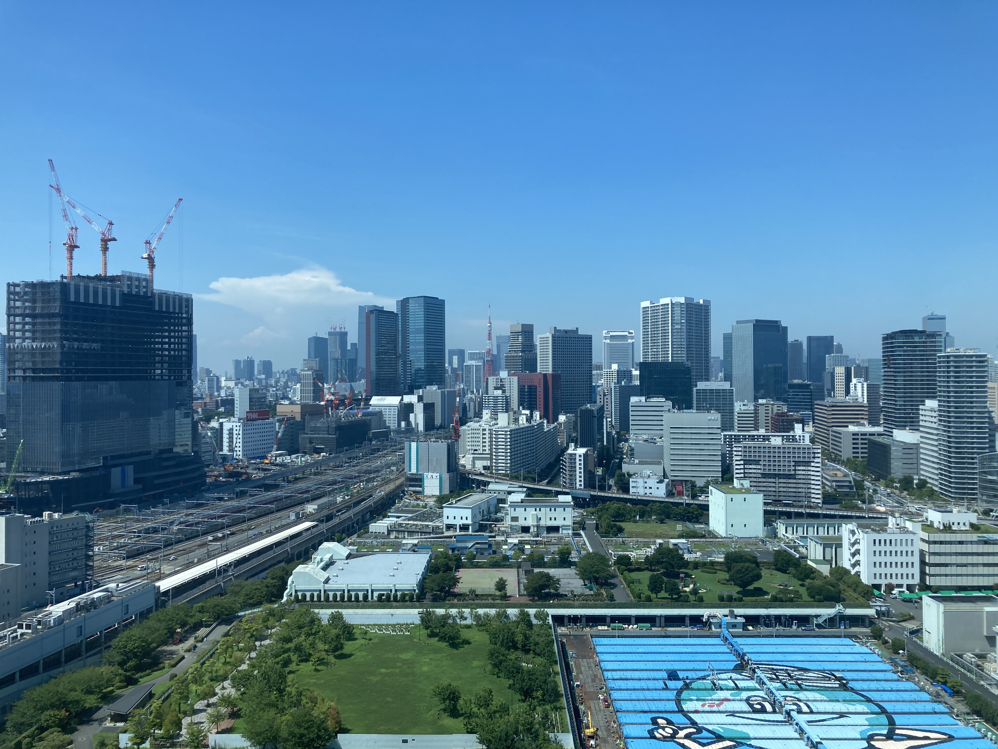 毎週火曜日は出社しています！