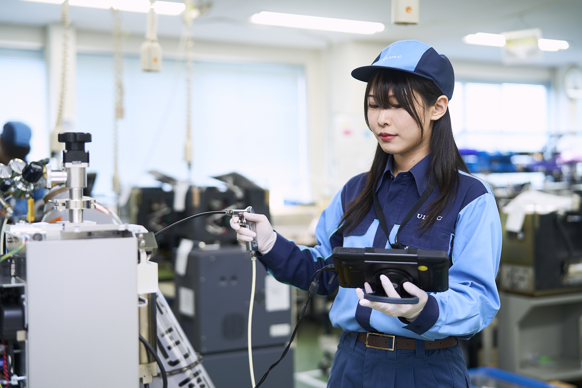 ワークフロー改善で表彰も！機械いじりが好きなリケジョ佐藤さんに仕事の楽しさを聞いてみた