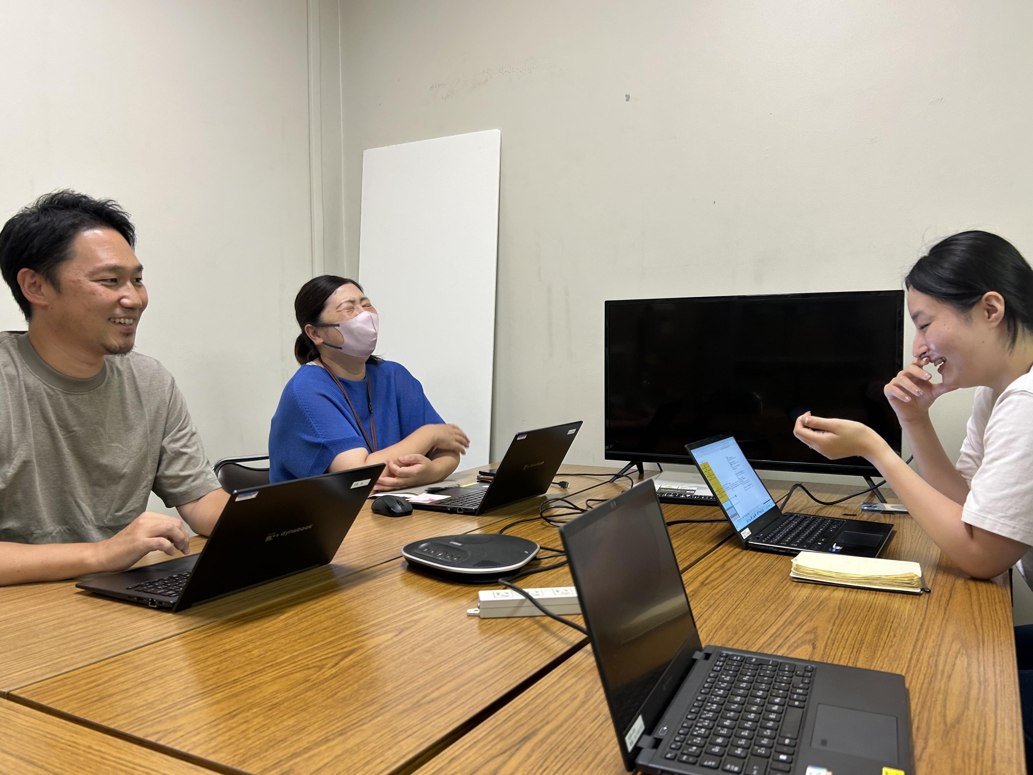 異業界からの転職とUターン。新しい環境の決め手とは。 - Member Interview 久馬 悠（カスタマーコミュニケーション事業部・プロデューサー）