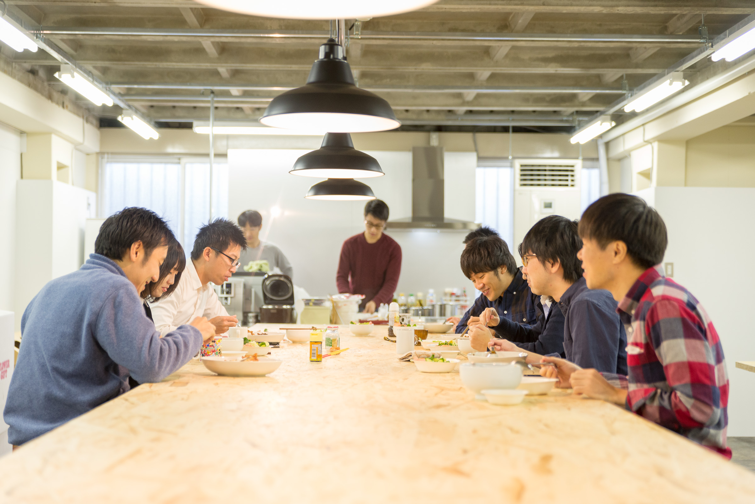 オフィスの過ごし方①　キッチン&ダイニング