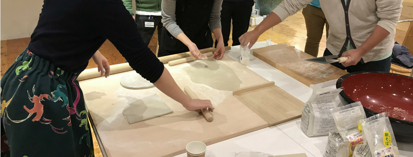 【毎年恒例】会社で蕎麦打ち！？恒例イベントの背景を聞いてみた