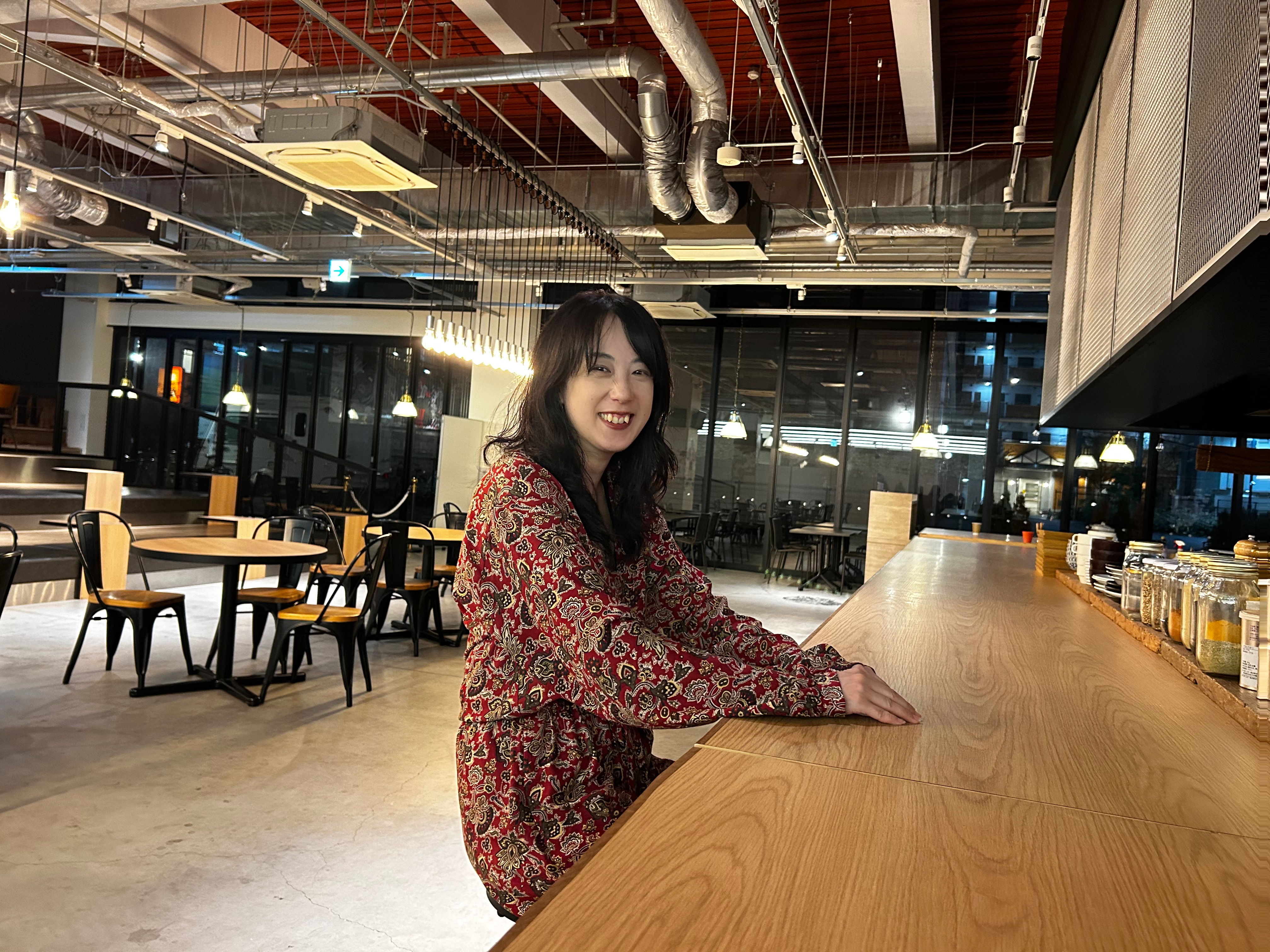 神対応が生まれるまで。好きを追求した岡崎さんのCSキャリアとは？【カスタマーサクセス部　岡崎涼子さん】