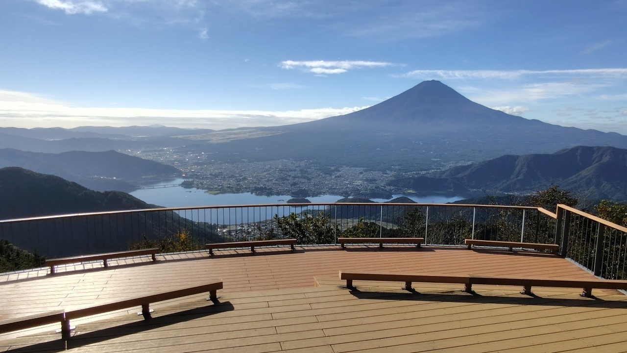 新しい技術と向き合ってきた10年間-自然言語処理のプロ集団として顧客の課題解決に挑む、みらい翻訳のエンジニアリングマネージャー