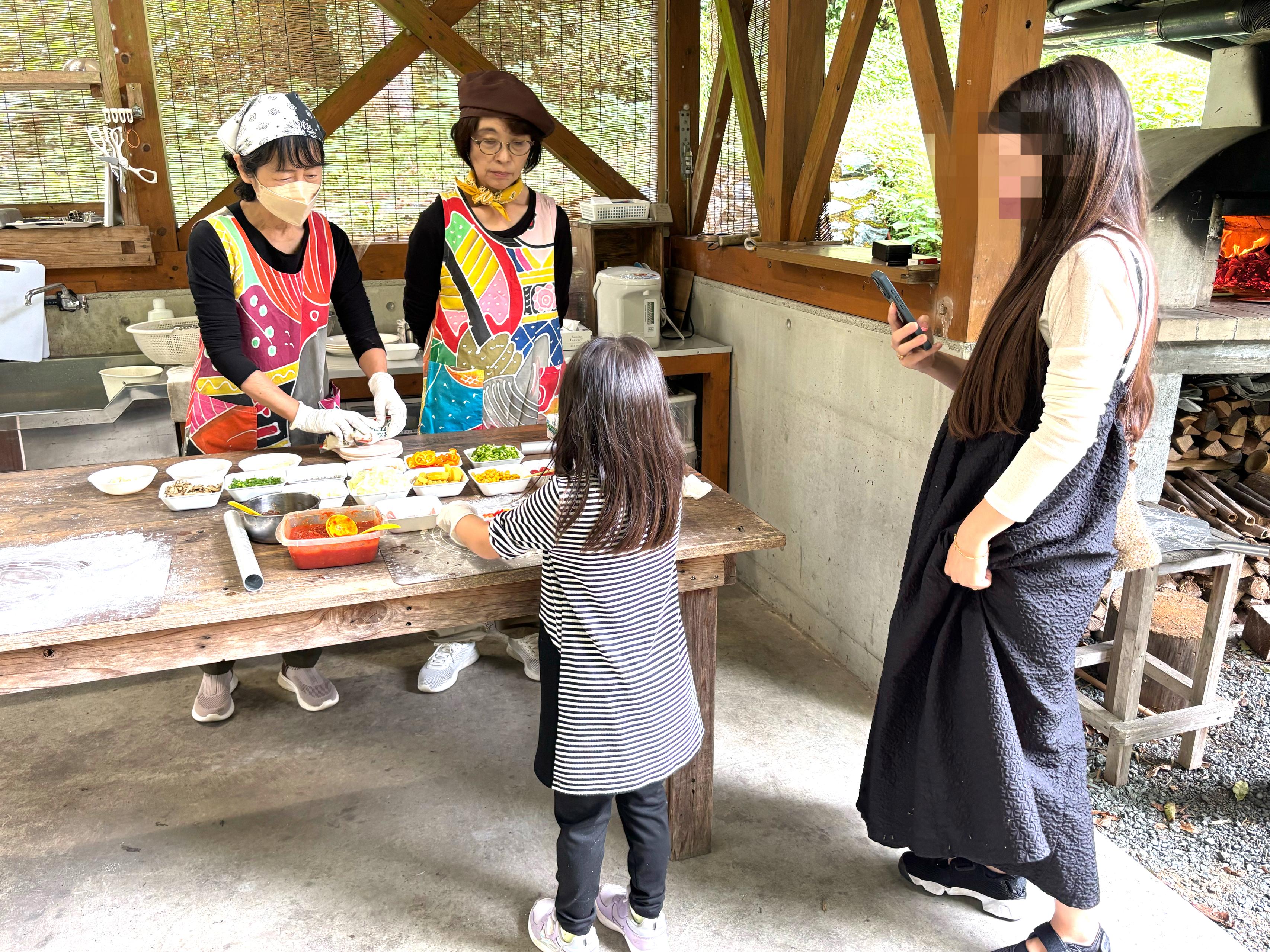 高知県本山町の魅力！子連れで楽しむ自然体験＆絶景スポット～苔テラリウム・ピザ作り・川遊び！