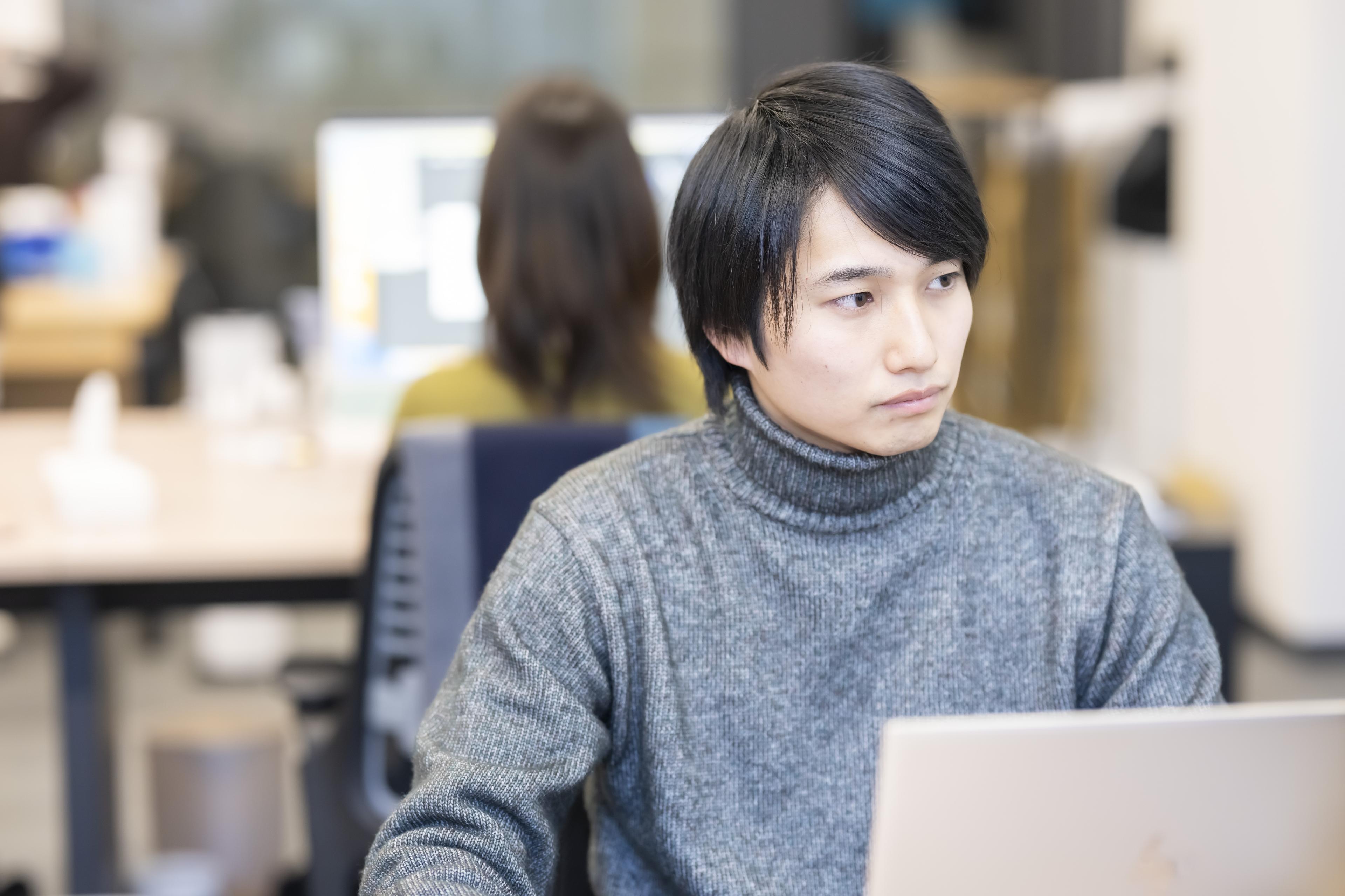 【マーケティング事業部の一日】