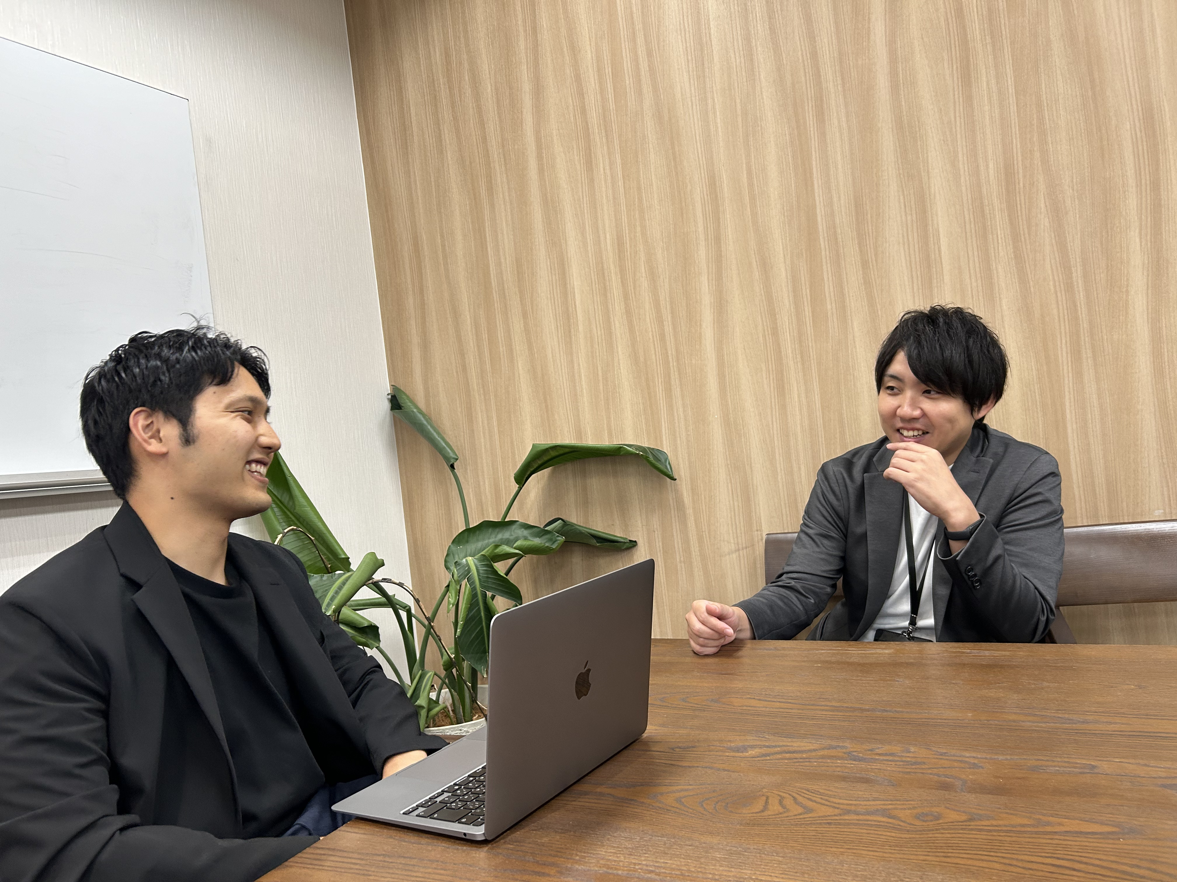 地方創生への熱い想いと共に。執行役員  末廣さんが語るDoooxでの挑戦と未来