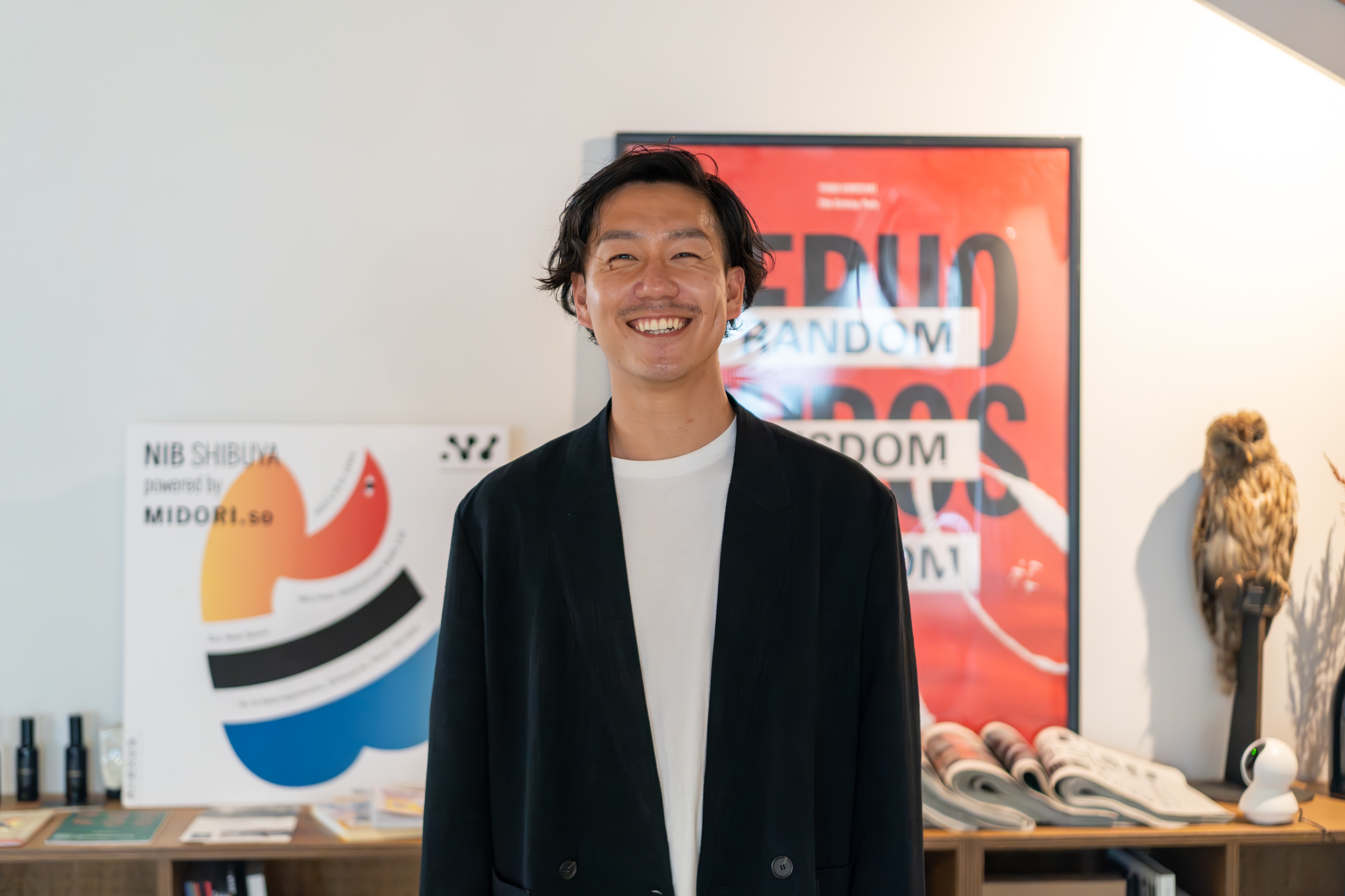 【役員インタビュー】「世界をもっとビビッドに。」信念を胸に、事業を「鮮烈」にドライブする佐々木壮一朗の挑戦