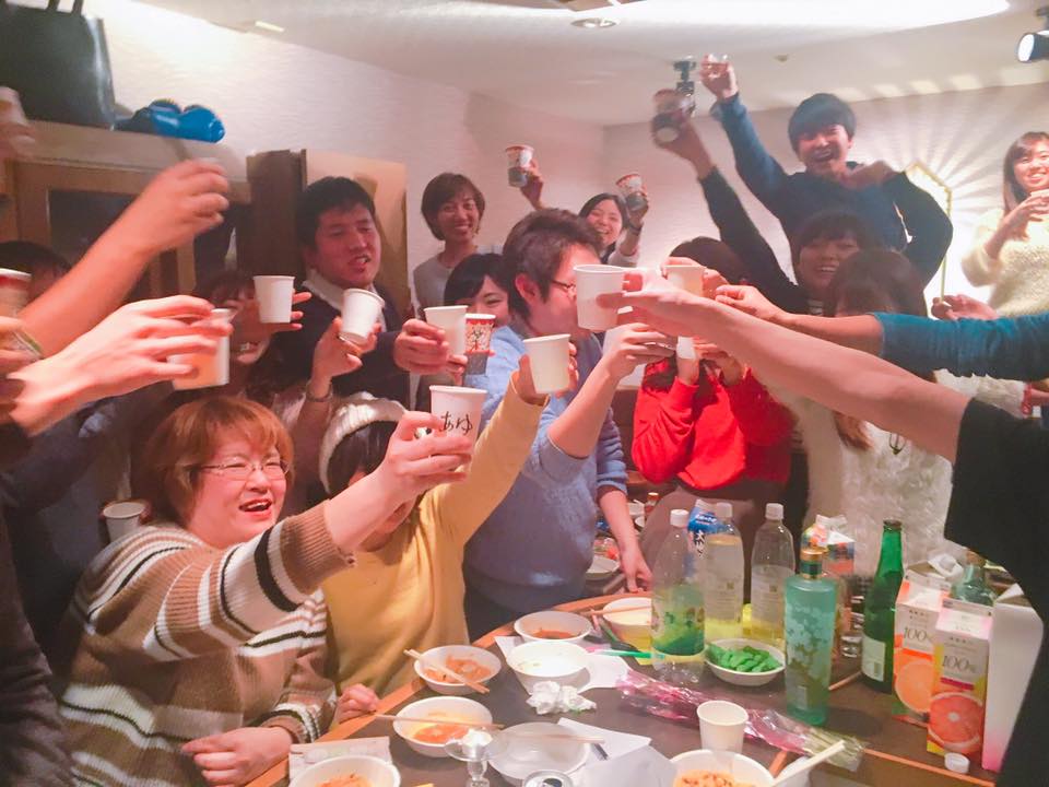 ゆるーく今日も18時〜26時通常営業中！みんなきてや！