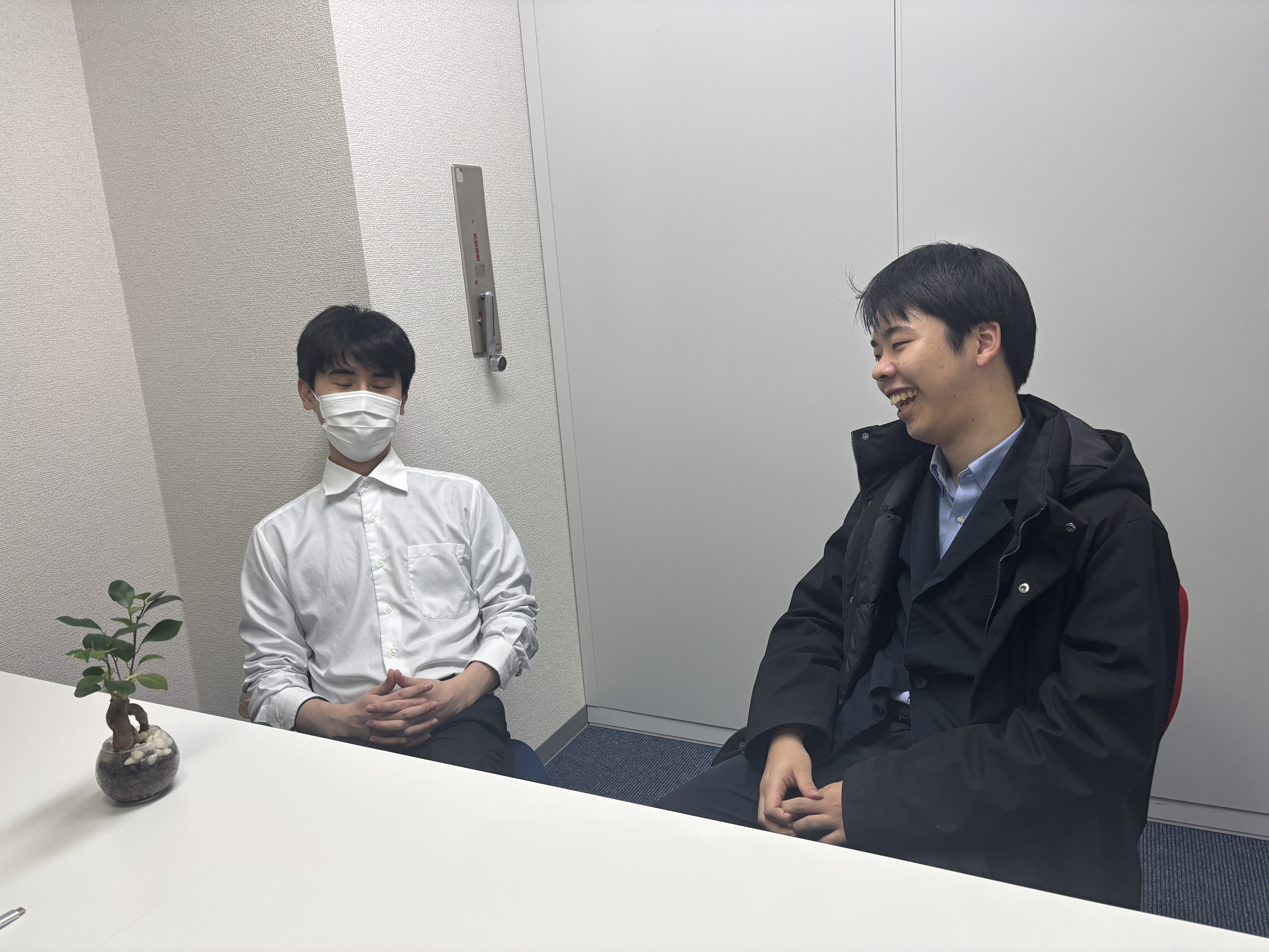 【社員インタビュー】中途入社したエンジニアから見て、フルスタックでのキャリアチェンジ成功の秘訣は？