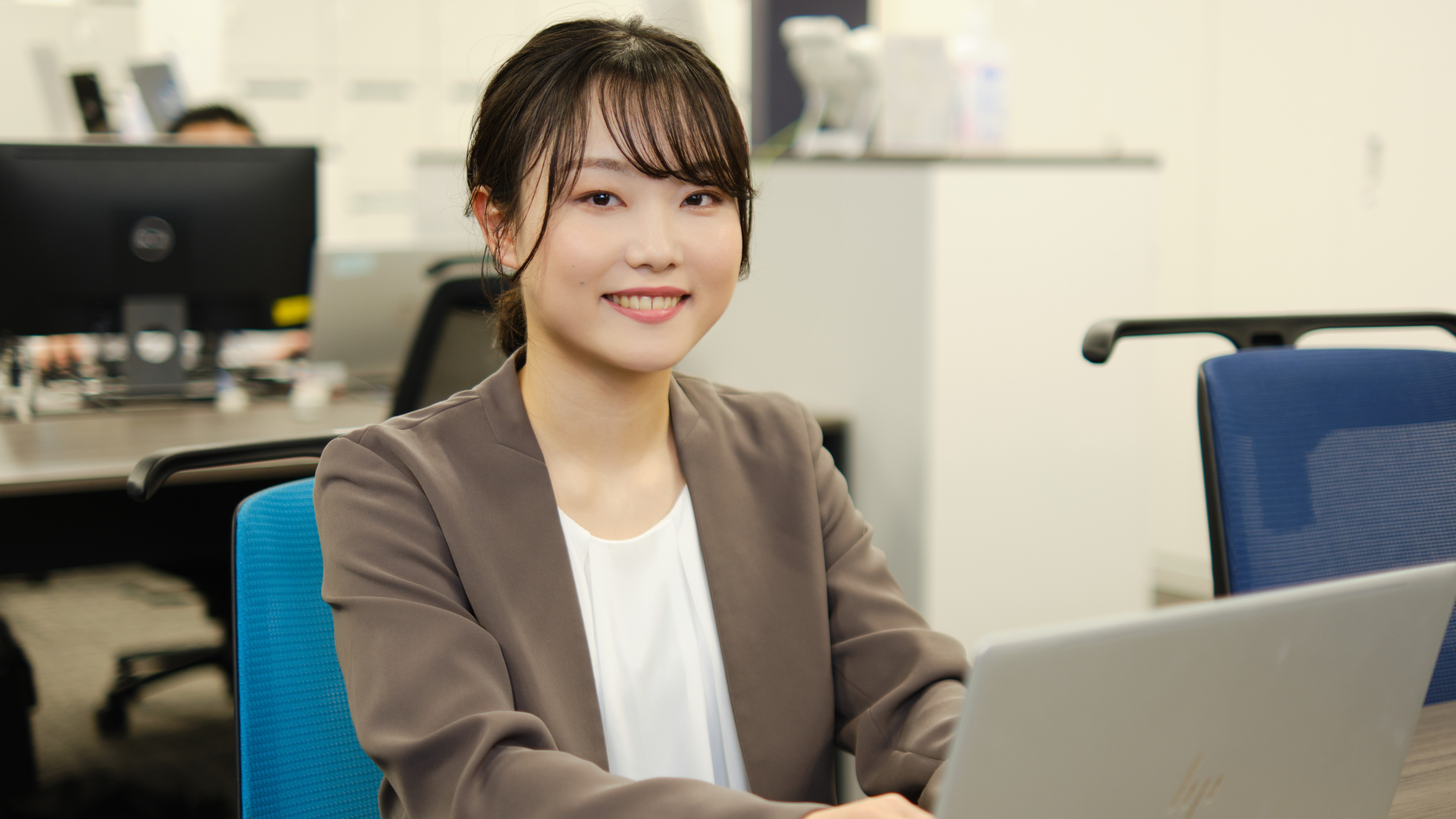 【社員インタビュー：自社事業】金融特化ITベンダーで自社システム事業を経験、入社3年目社員が語るファイナンシャルブレインシステムズの魅力とは