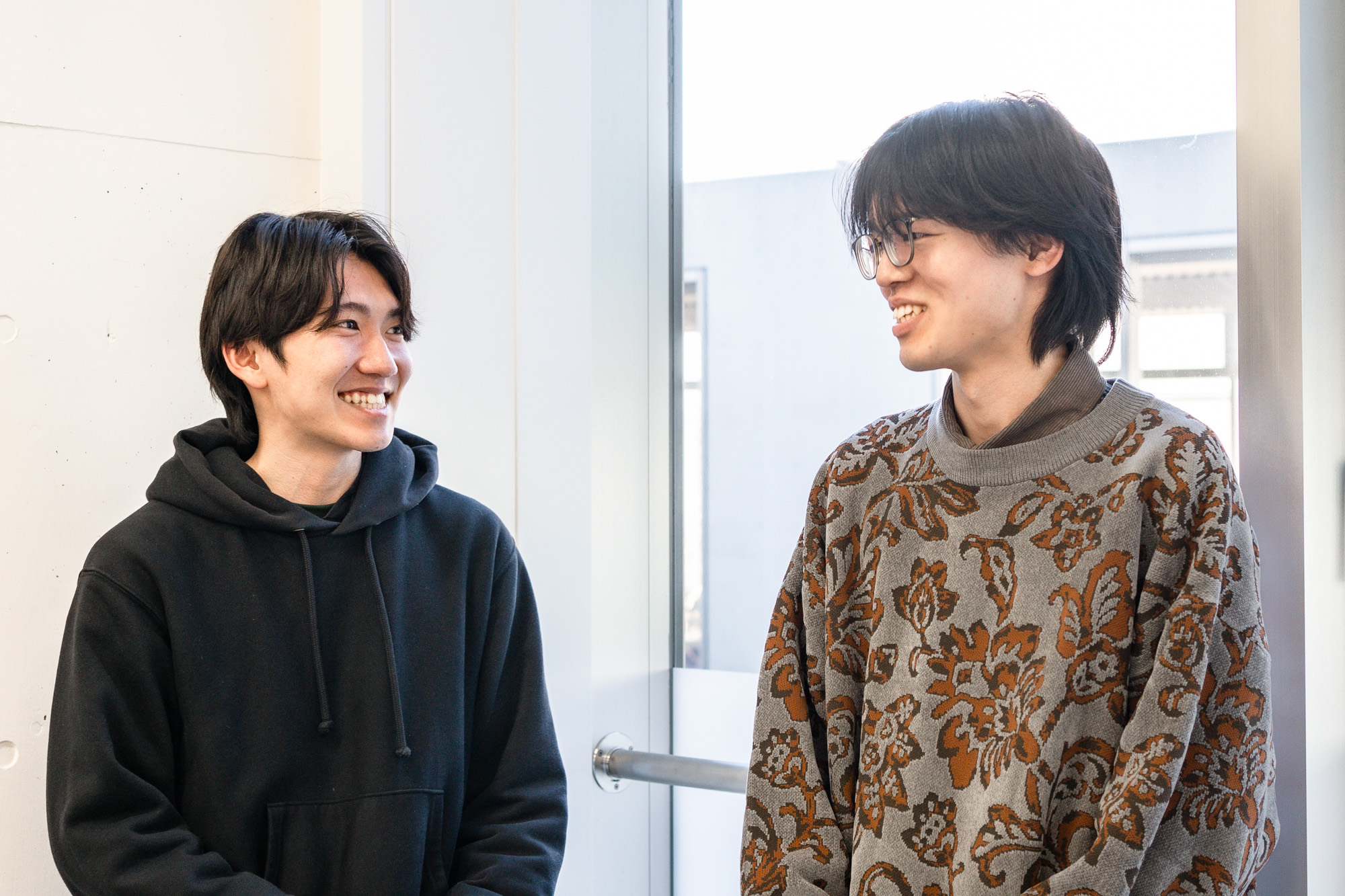 Vol.2【社員×卒業生インタビュー】唯一無二の学び場ー卒業生が語るサリヴァンの魅力