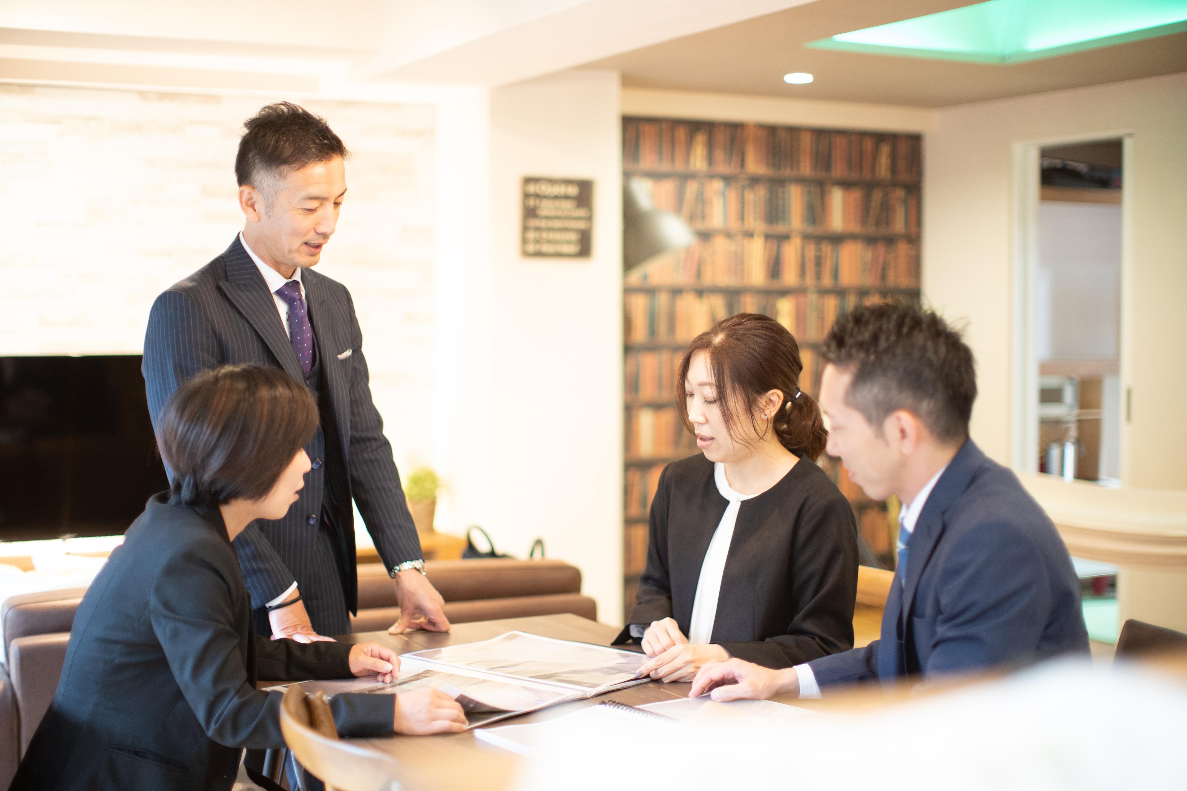 お客様の人生に寄り添うのが不動産営業。でも、不動産営業ってどんなイメージ？