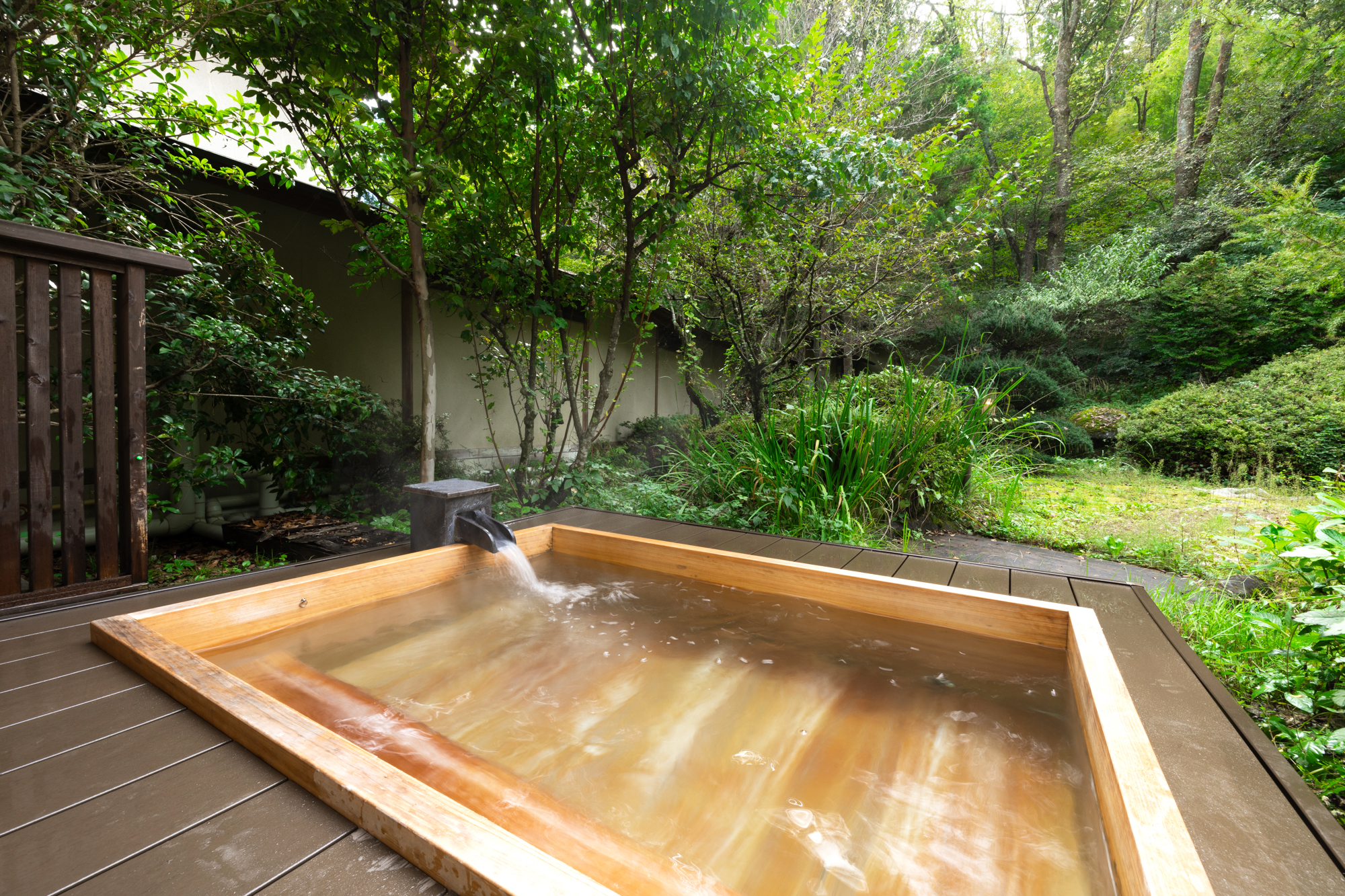 仕事終わりに“美肌の湯”でチルタイム♨️