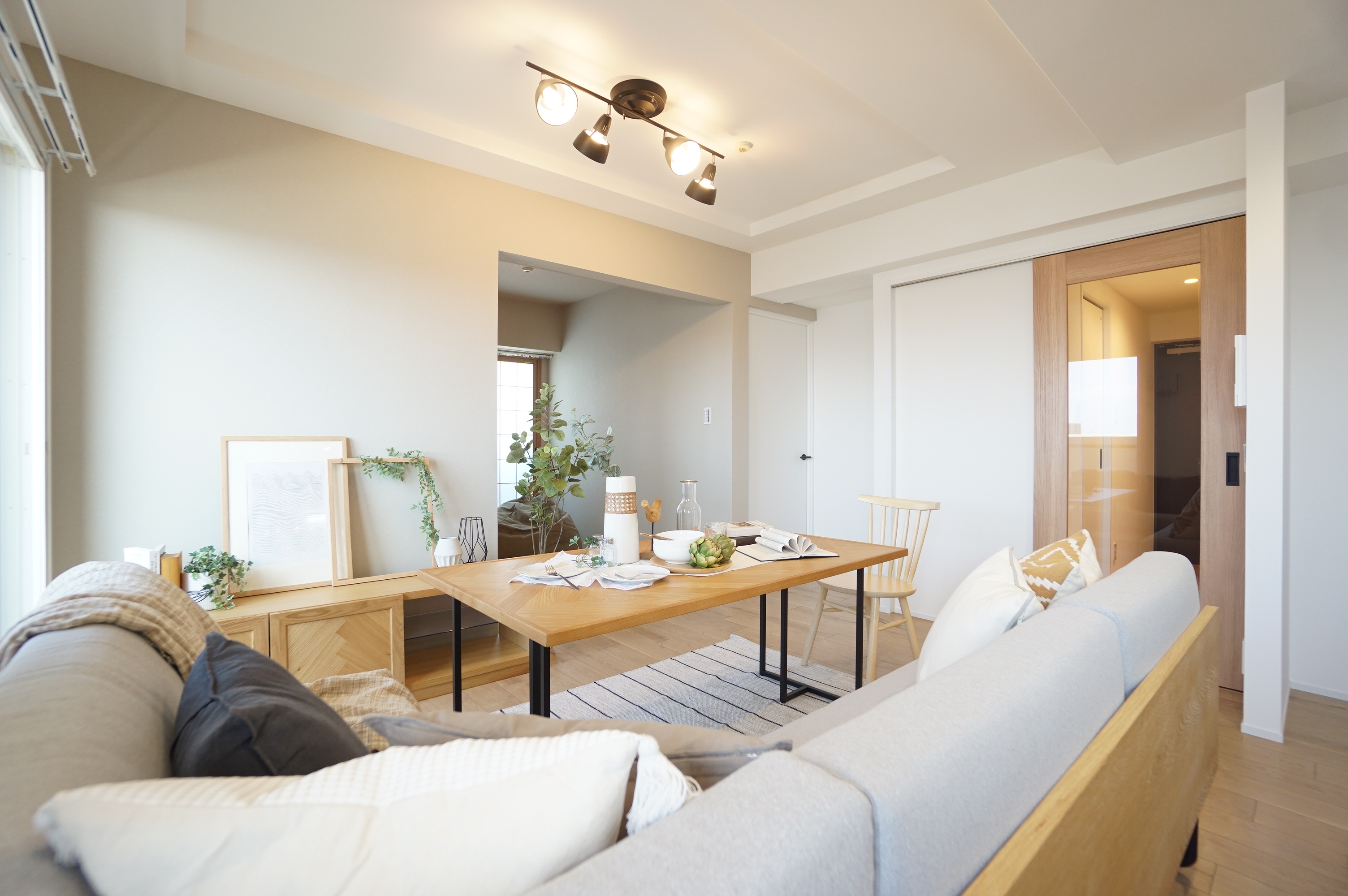 中古マンション再販事業者の課題を解決！          設計・施工・家具演出までワンストップのリノベーションサービス開始！