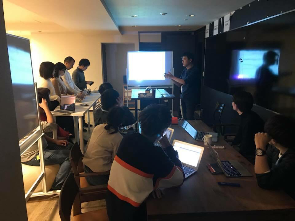 【レポート】社内のSQLを書ける人数が3倍になりました