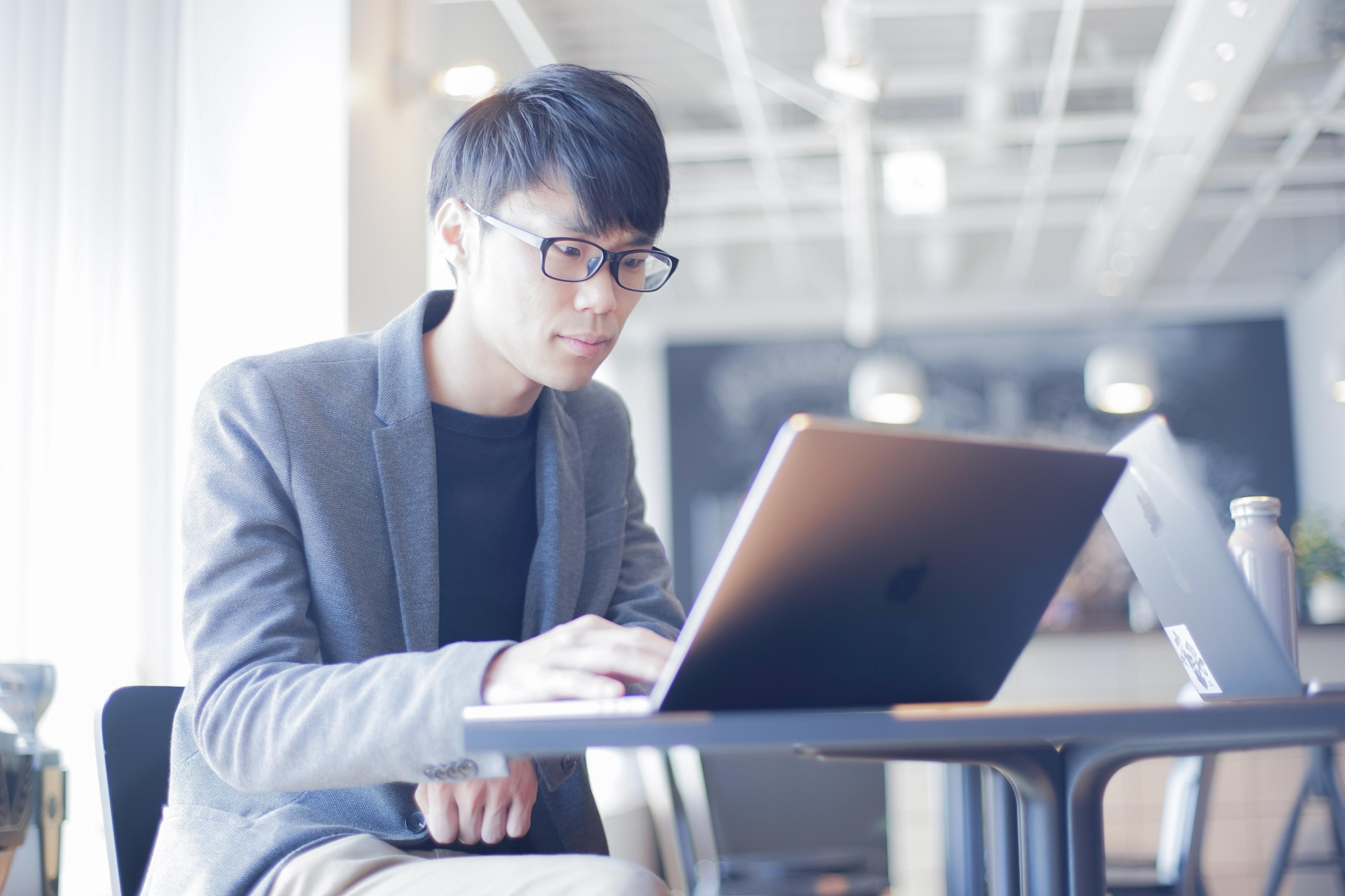 メンバーインタビュー（社員）／普通の会社は自分の意見が押し殺される瞬間がある、SEEDATAではそれが包み隠さず言える【後編】