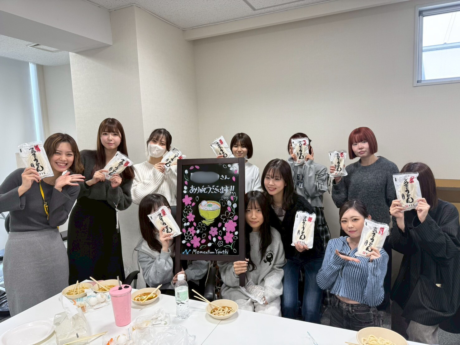 【社内イベント】お客様とのご縁で実現！うどんランチパーティー開催レポート🍜✨