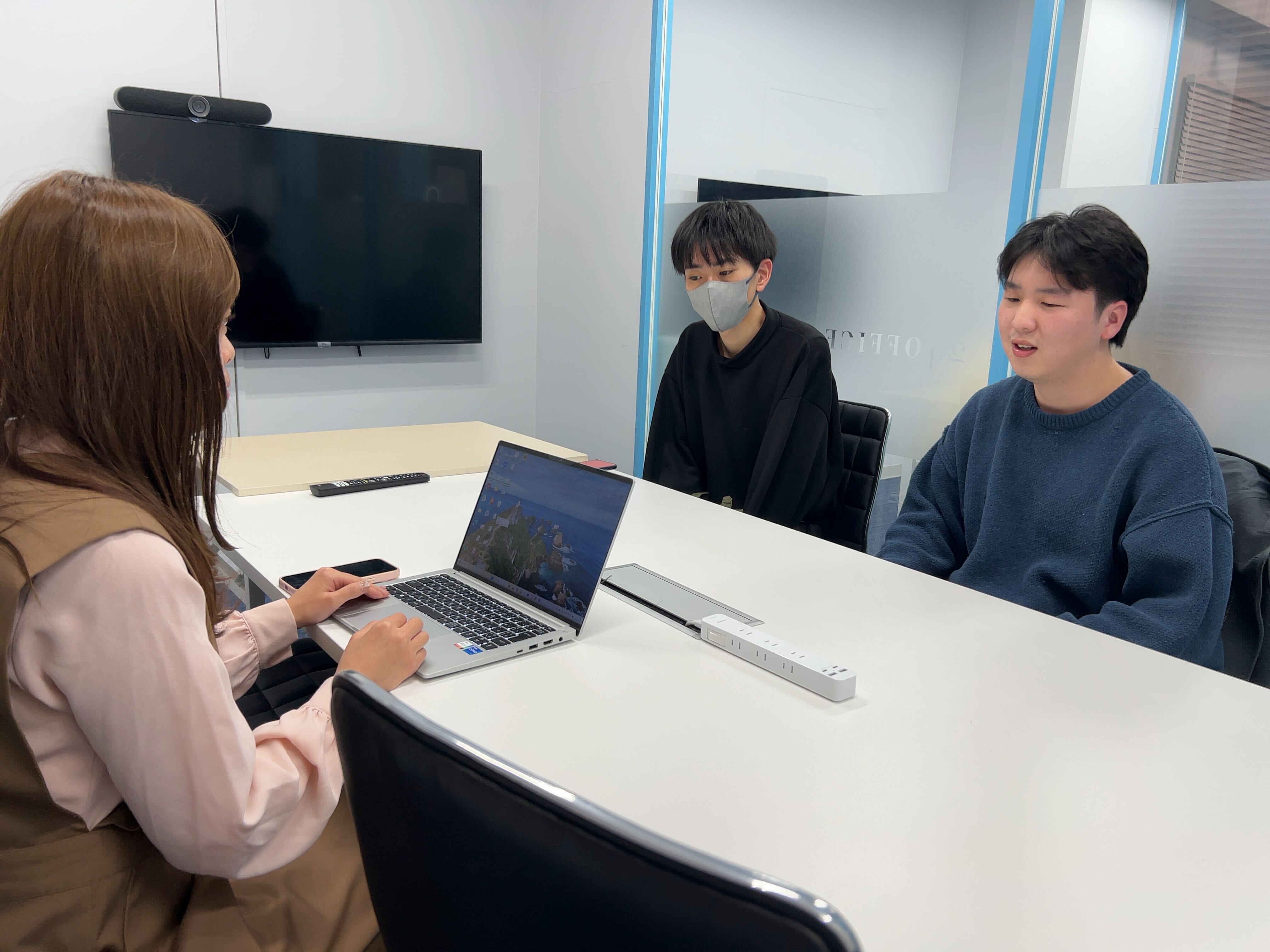 【社員インタビュー Vol.3】変わる勇気が、未来を変える――IT業界に飛び込んだ2人のリアル