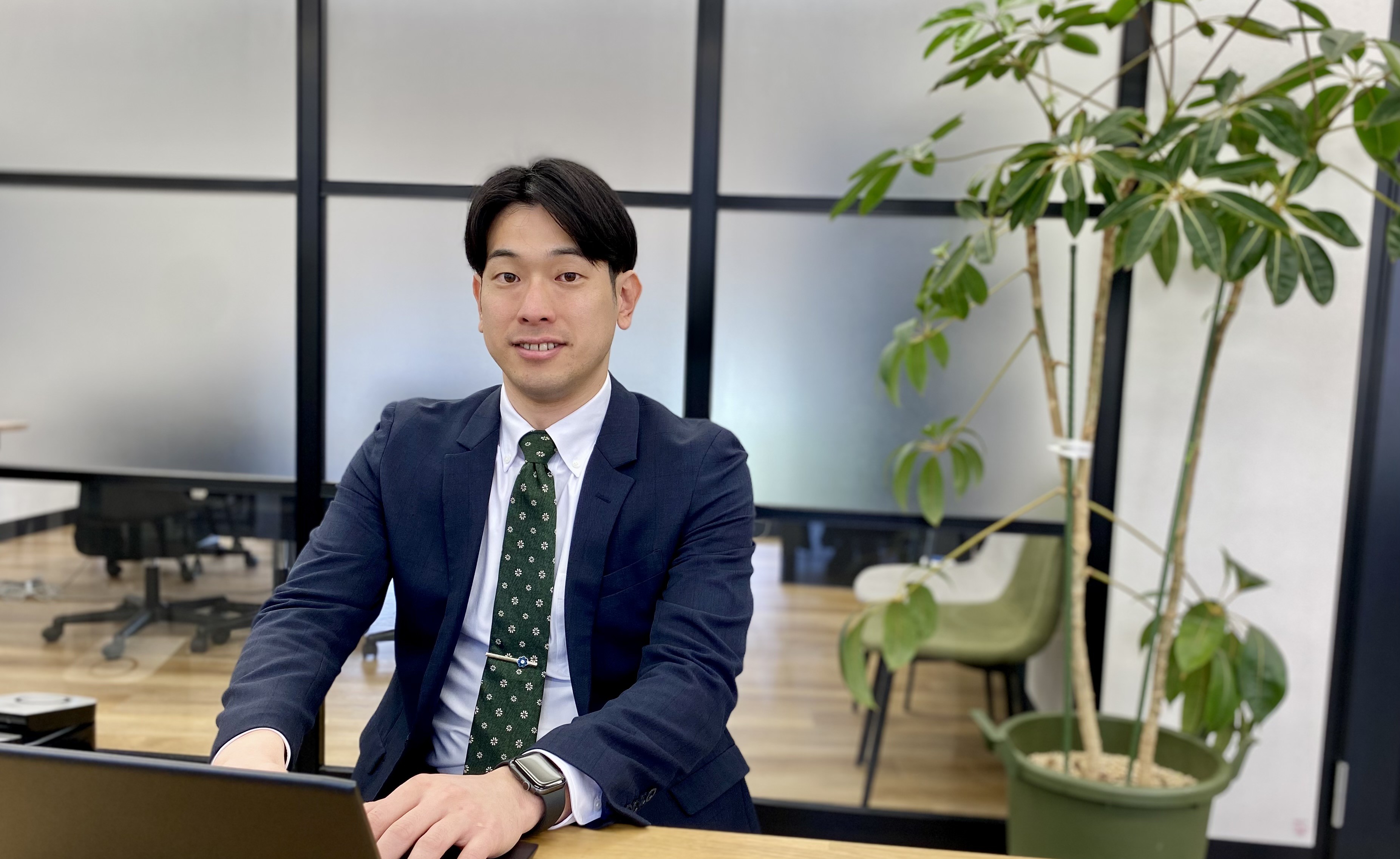 【メンバーインタビュー】友人紹介で面談に参加「自身が目指したい目標に対する成長機会」を本気で考えてくれる会社だと感じています