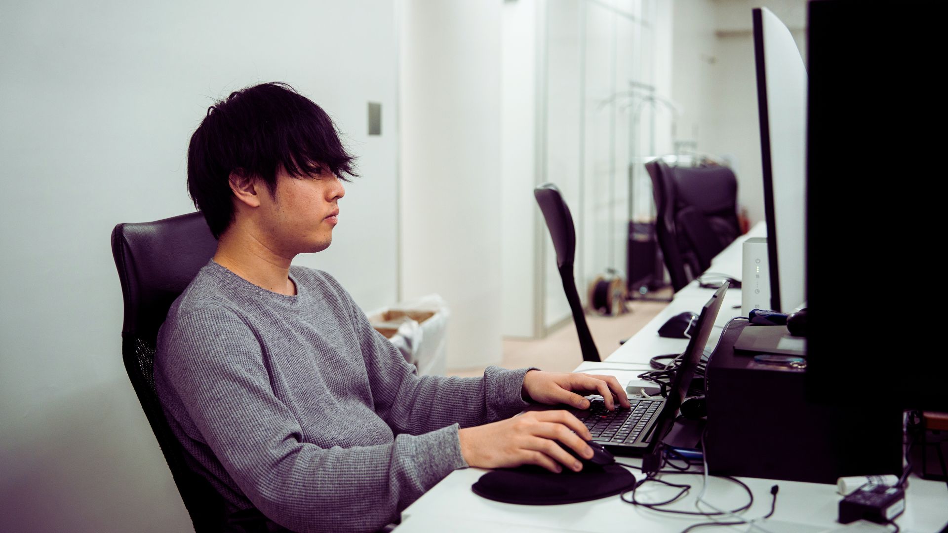 ゲーム配信者から派遣暮らしだった僕が、今ではエンタメ商品企画者に【社員インタビュー第4弾】