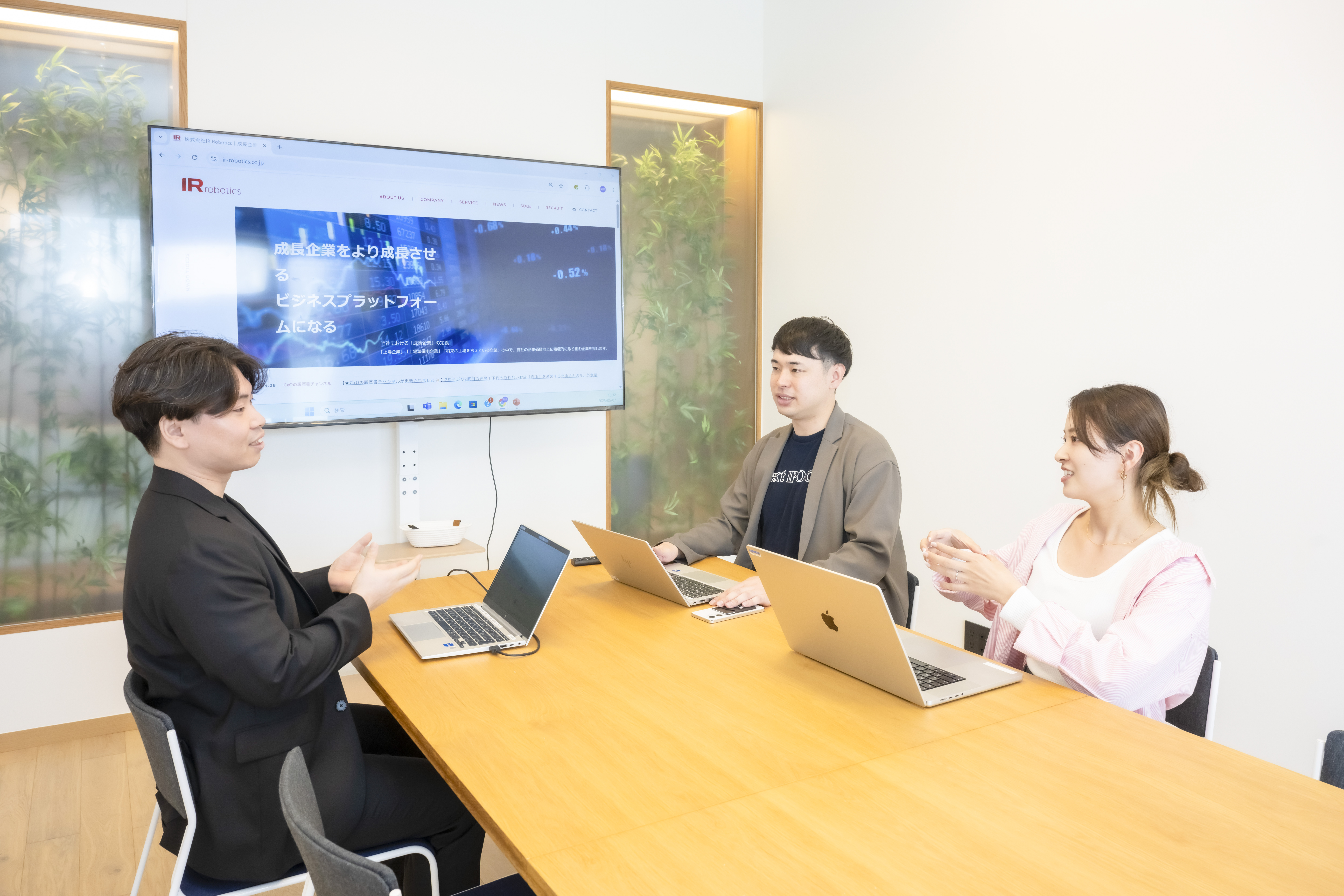 20代が本気で成長！ここにしかない福利厚生、上場企業社長“直伝”の学び