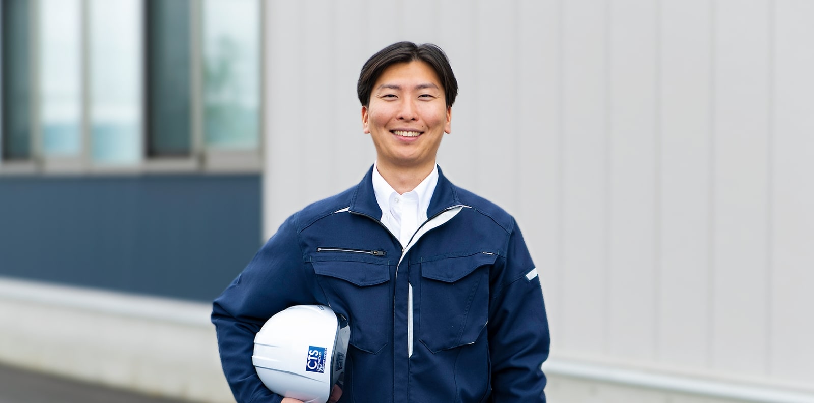 「“武器”が多いから面白い」。未経験の私が、現場で頼られるソリューション営業に成長するまで。