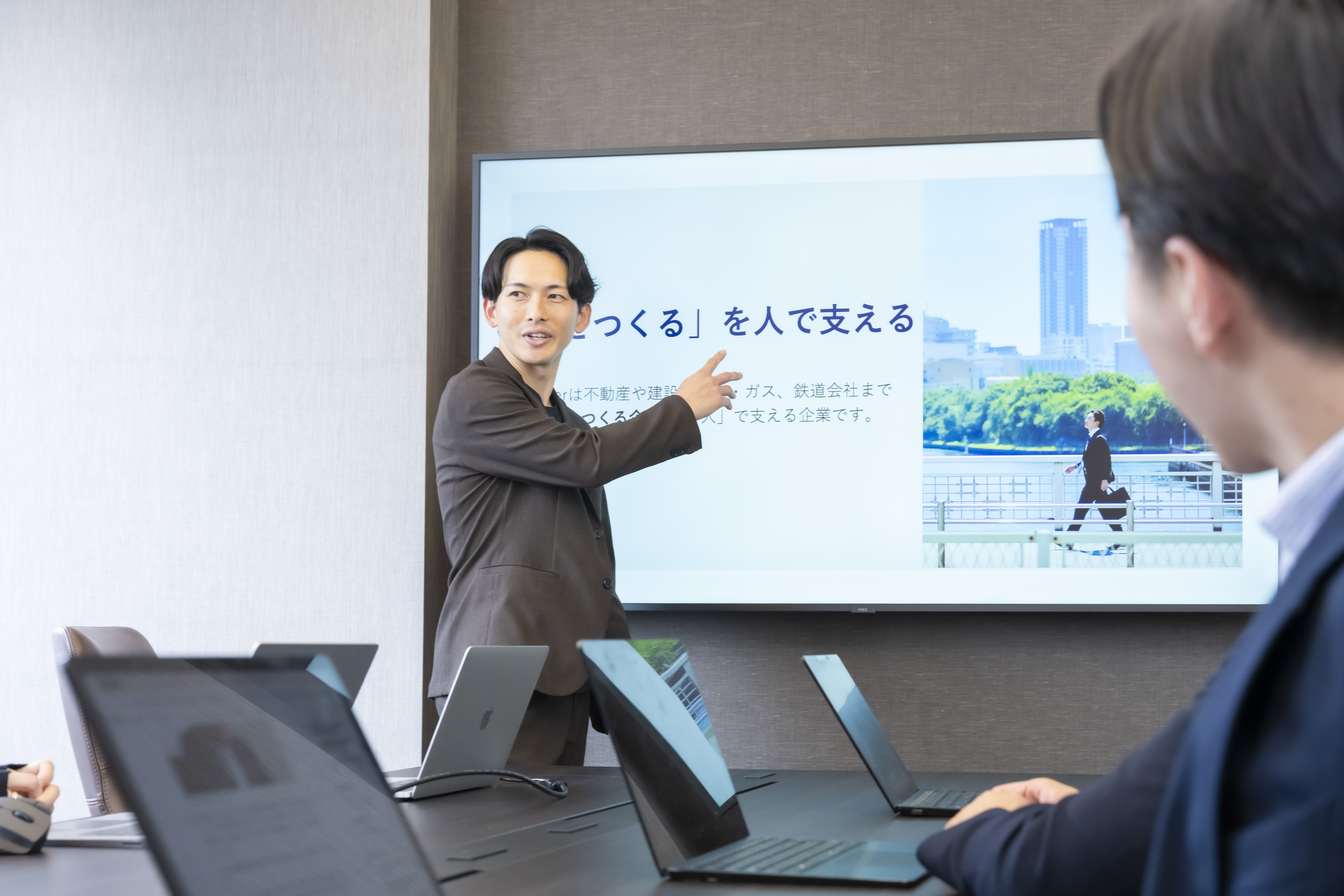 『まちをつくるを"人"で支える』ってどういうこと？　steerの目指す世界観の話。