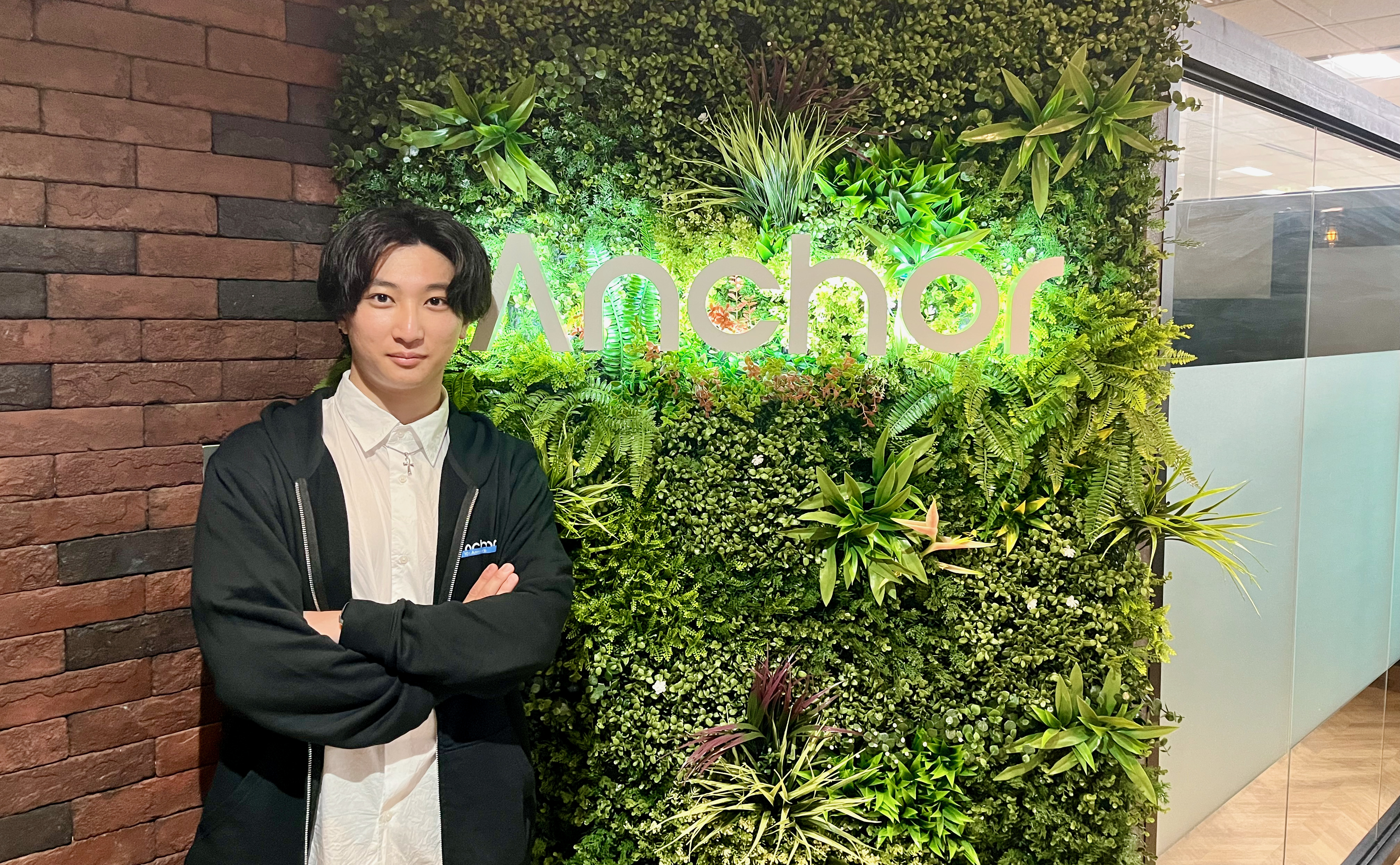 【代表千野と豪華達成会ディナー！】「代理店は成果を出して当たり前」2ヶ月連続達成率ランキング1位を受賞した24卒高木が1位獲得の裏側を語る。