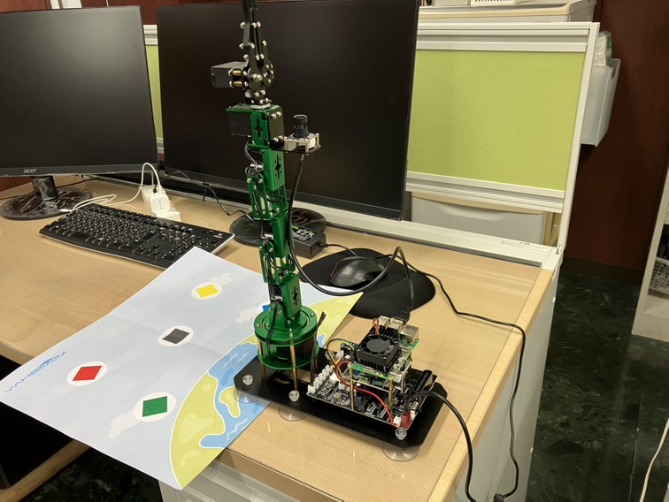 ロボットアームを動かす