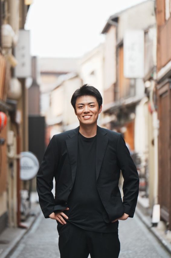 🎤 事業責任者インタビュー｜森 泰洋｜「“誰よりも先に挑戦した”から、今がある」　　　　　　　　入社2年で事業責任者に。未経験からリーダーへ成長したストーリー