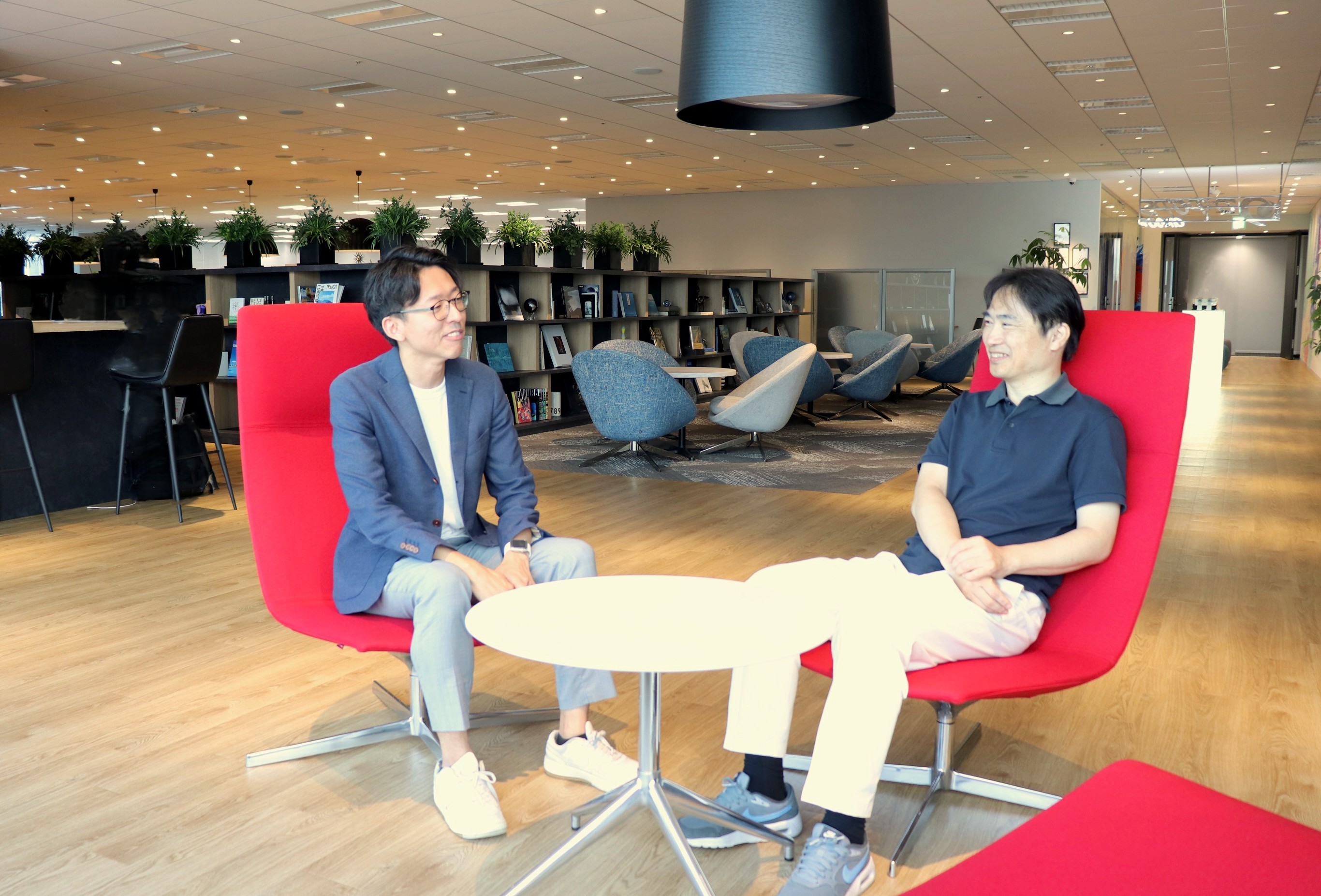 【CEO交代対談】なぜ交代？新旧トップが語る、会社のこれまでとこれから、受け継ぐ想いについてインタビューしました！