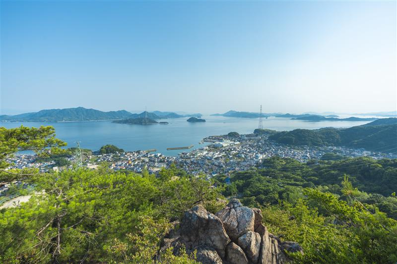 “旅人の目線”で広島の魅力を届ける。ホームページの取組