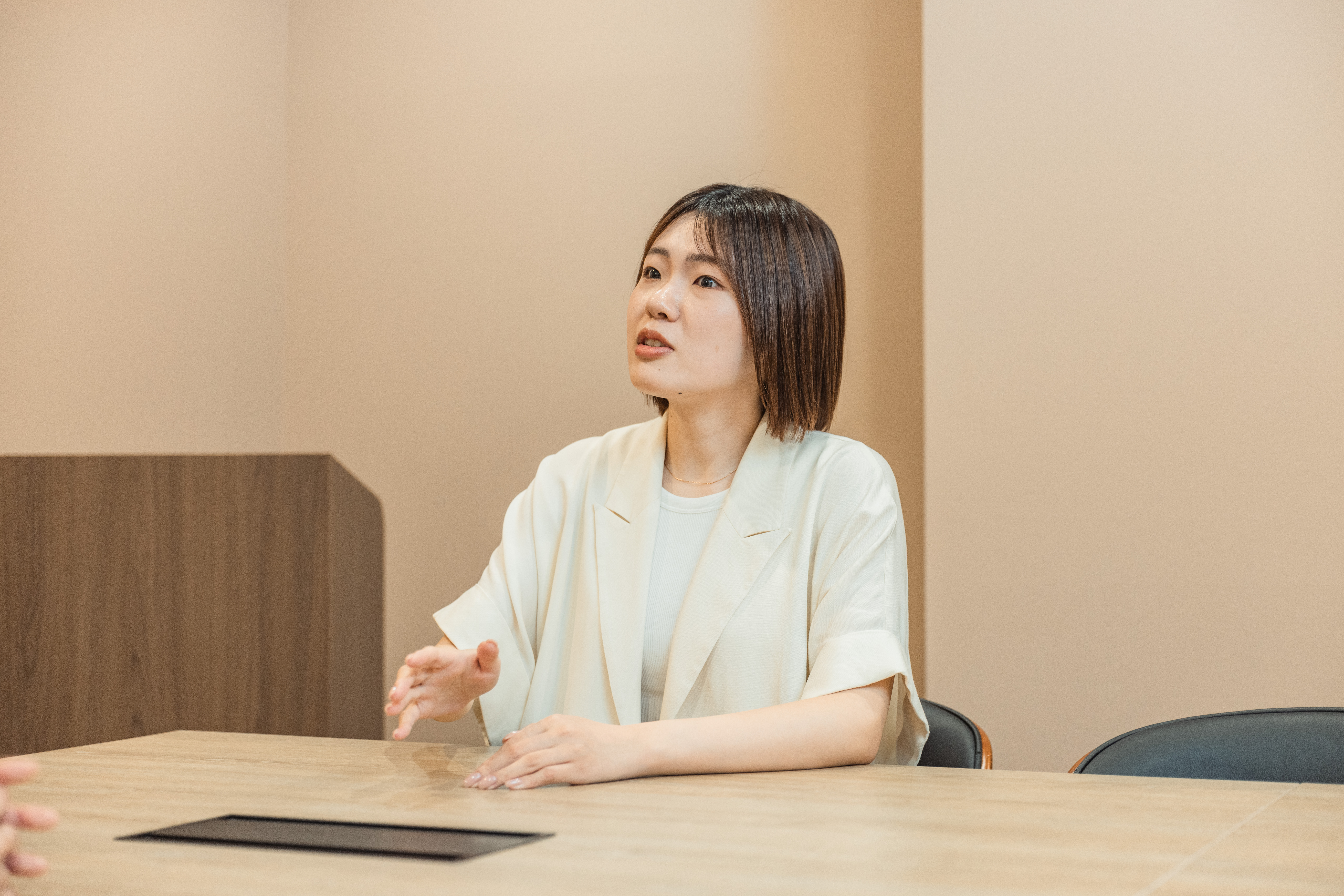 【社員紹介リレー🎤】CAリーダーの緒方さんインタビュー「立ち上げ直後のチームで、安定した結果を出し続ける理由とは」