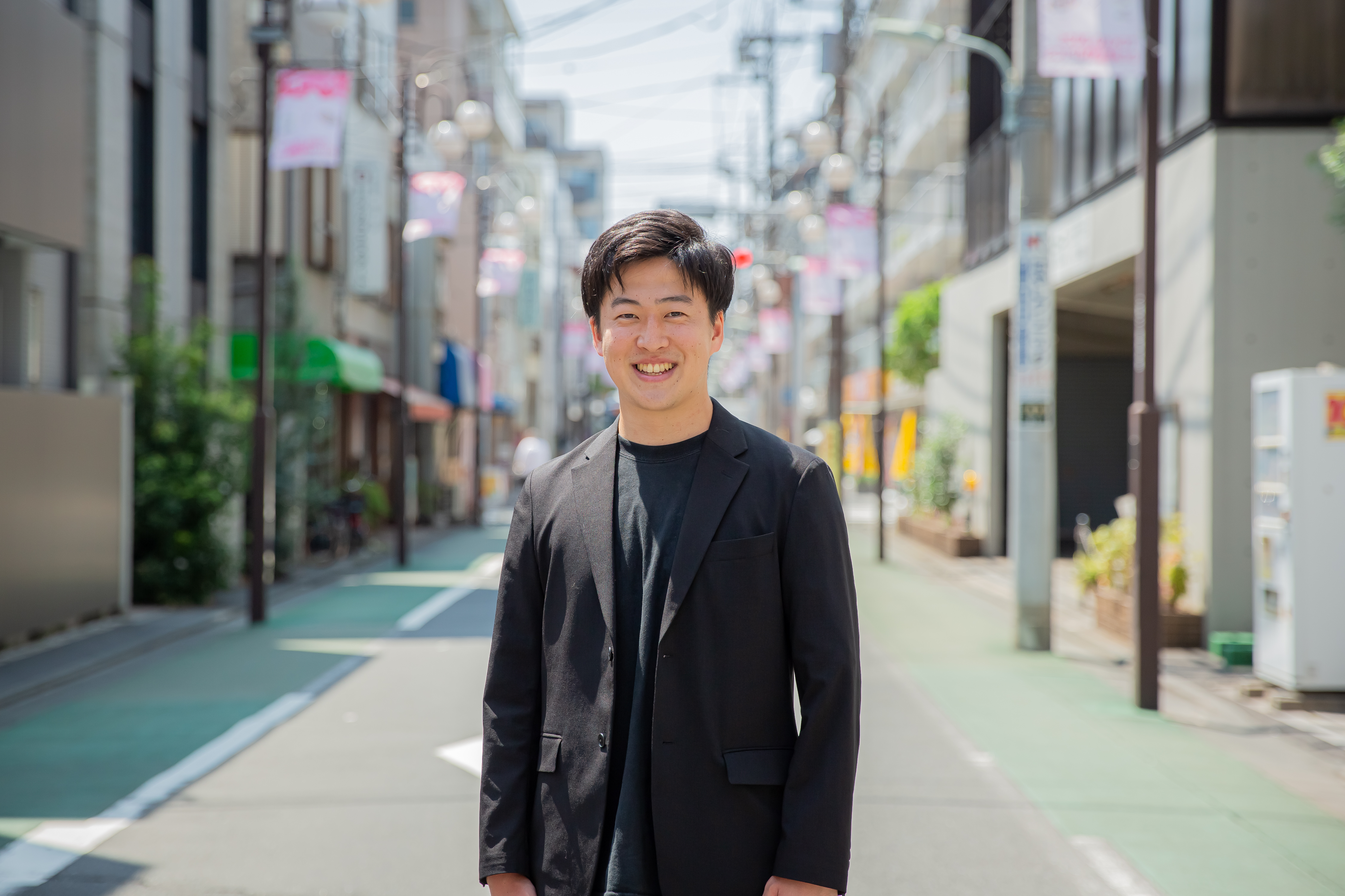 消防士からトップディレクターの戦力へ。ラジャで挑戦を続ける若き制作責任者のストーリー