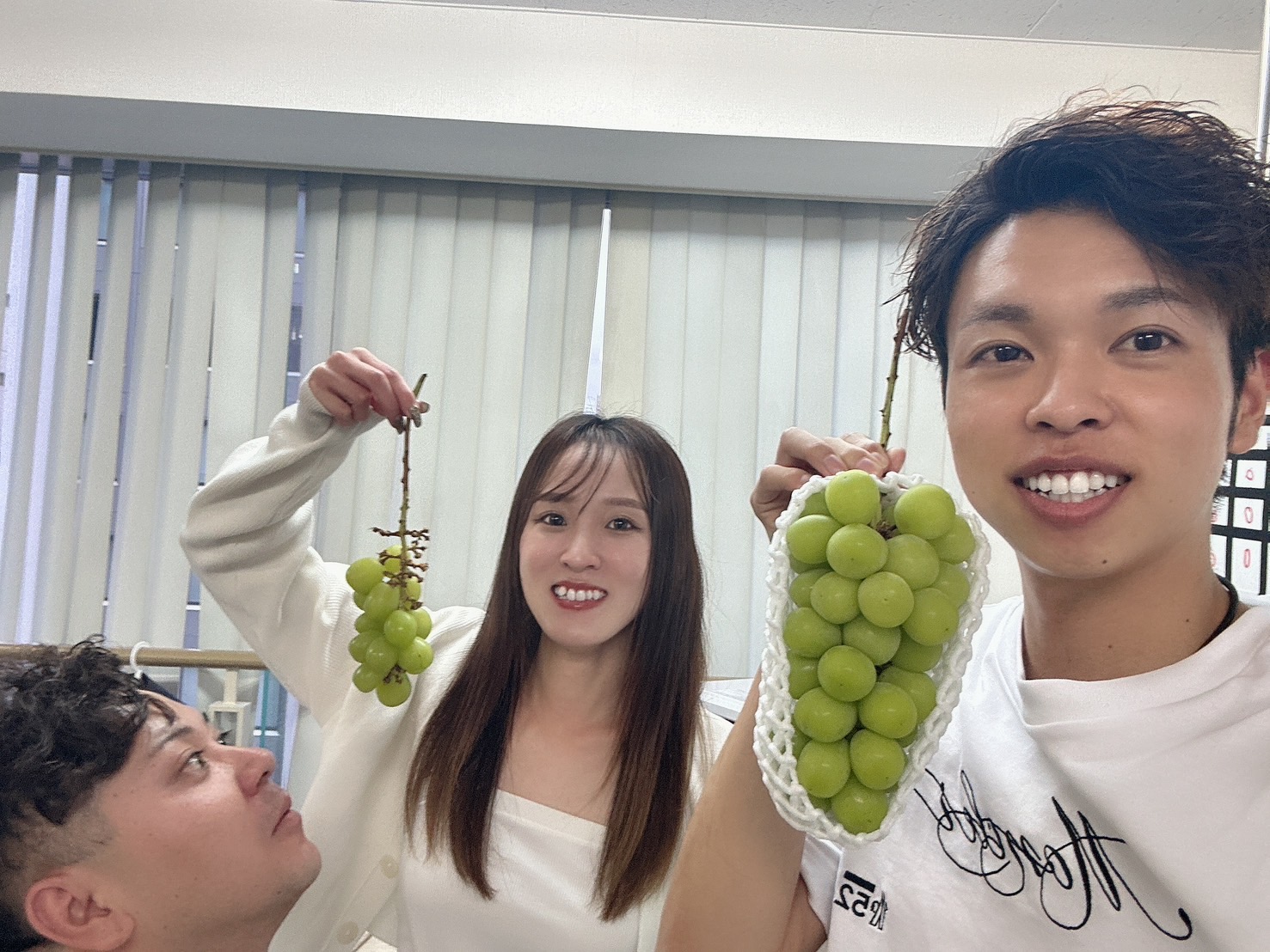 オフィスに贈り物が🎁