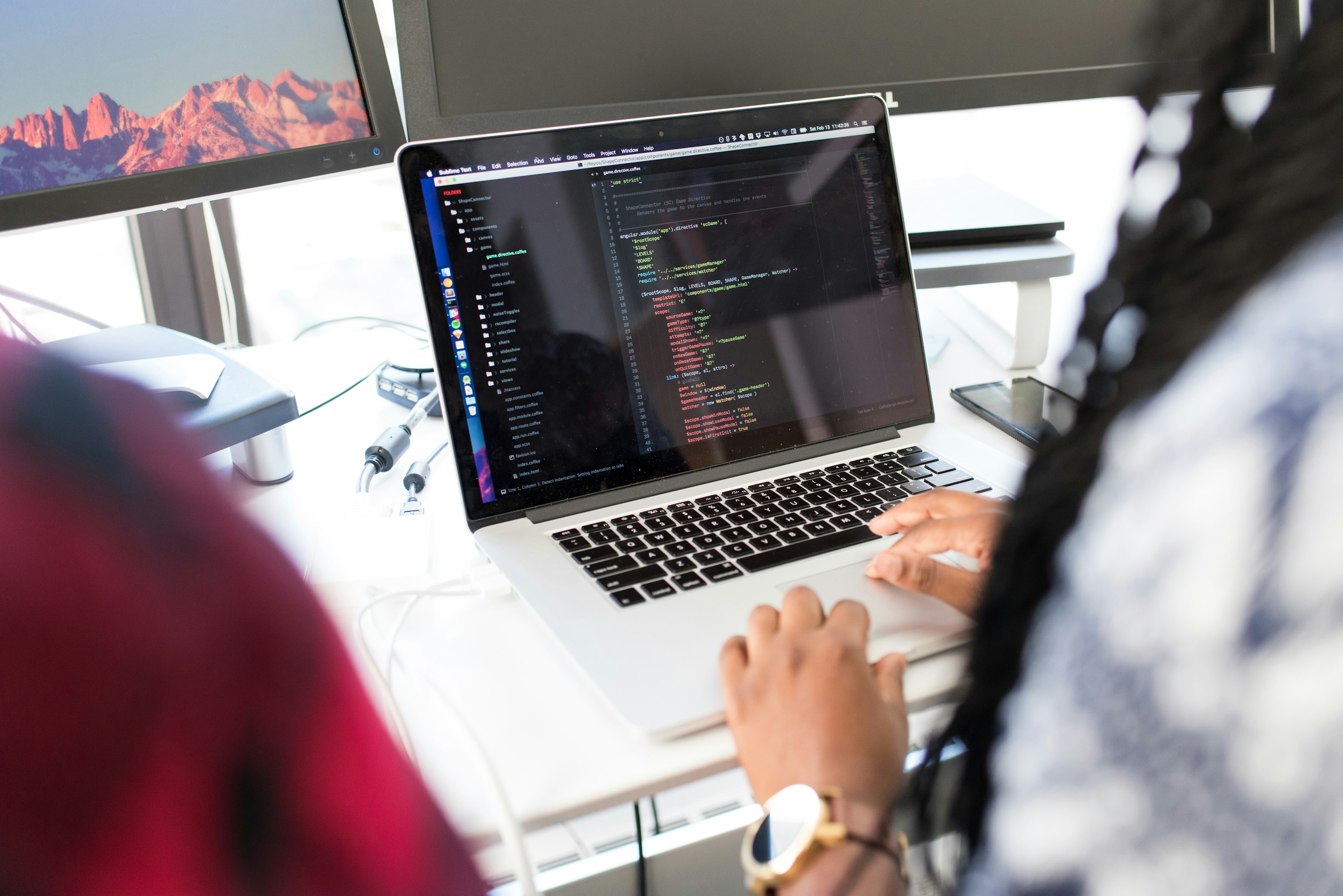 アンドエーアイざっくり会社説明｜事業内容編 ① Flutterアプリ開発事業