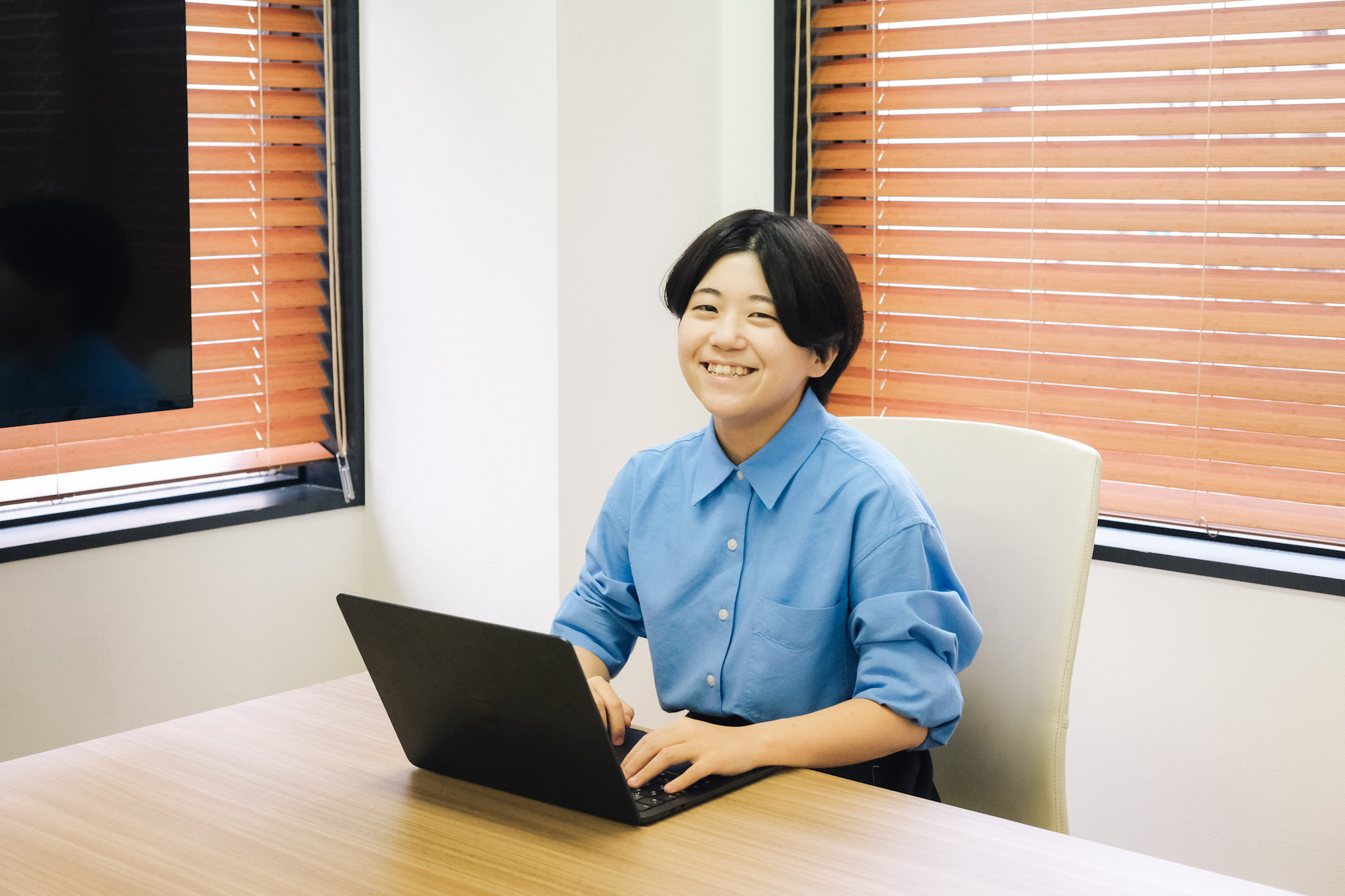 深夜ラジオ愛がきっかけでオトナルへ。広告運用とクリエイティブの経験で、新たな“音”の届け方をつくる