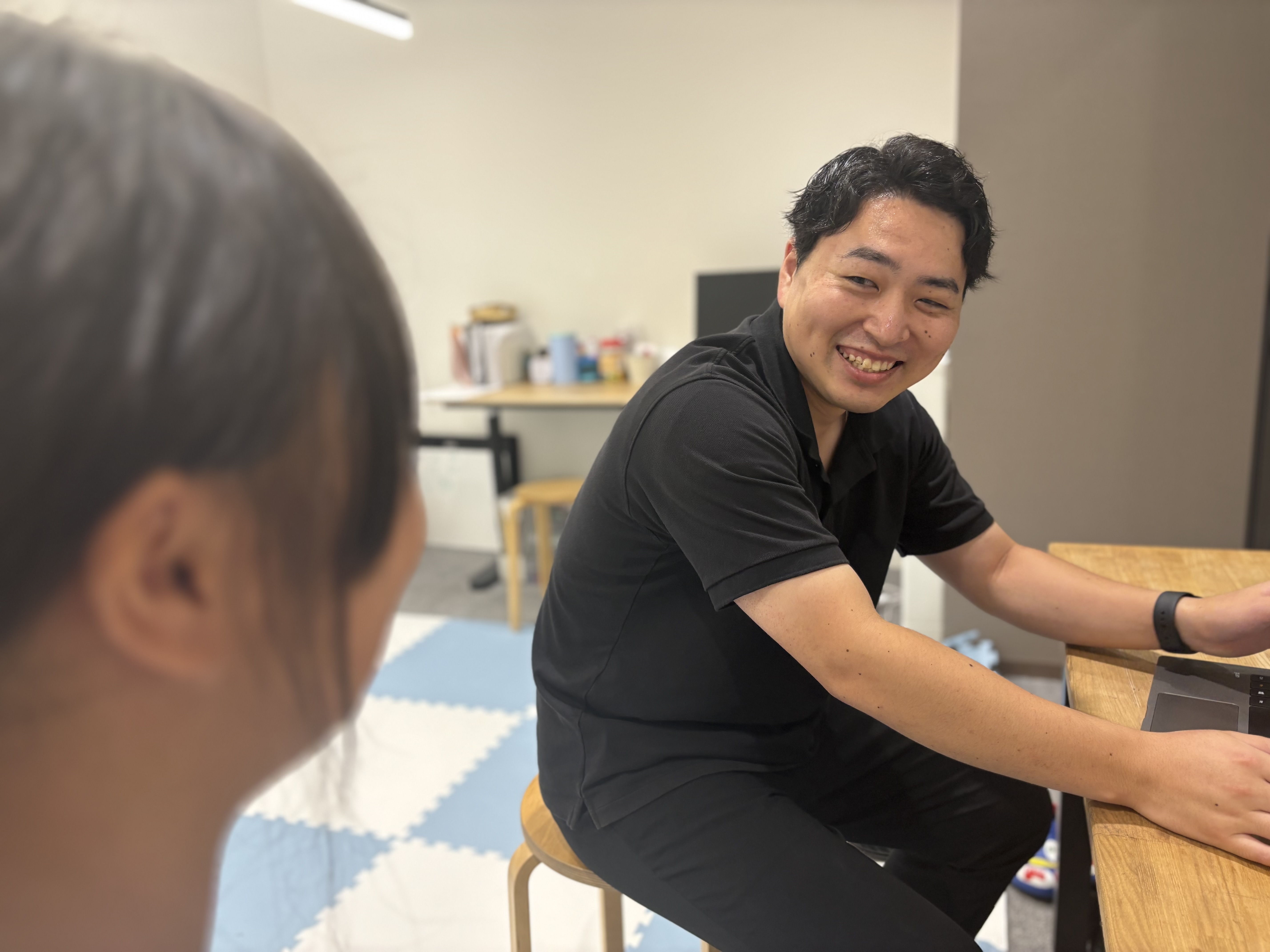 なぜここで働いているのか