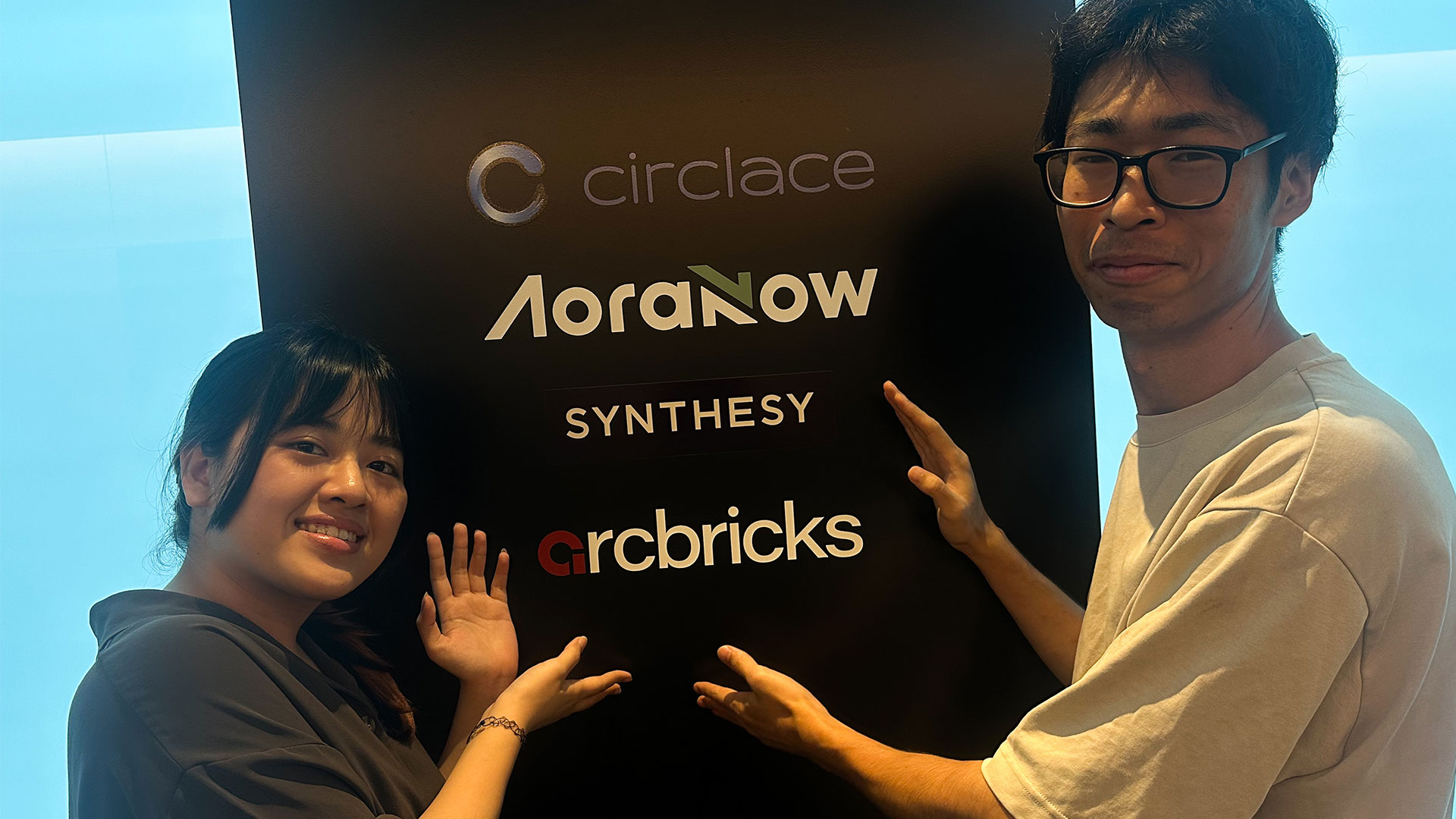 「プロフェッショナルって何だろう？」──異なる道から集まった2人が、arcbricksで見つけた“成長のしかた”