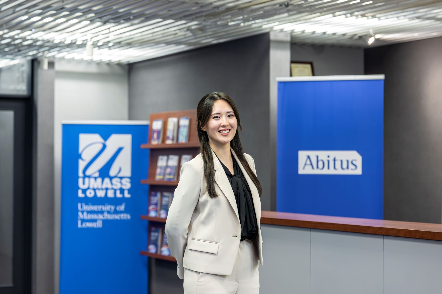 【社員紹介Vol.4】「お客様の人生のターニングポイントを支える」英語教育から営業へ、そしてアビタスで描くキャリア